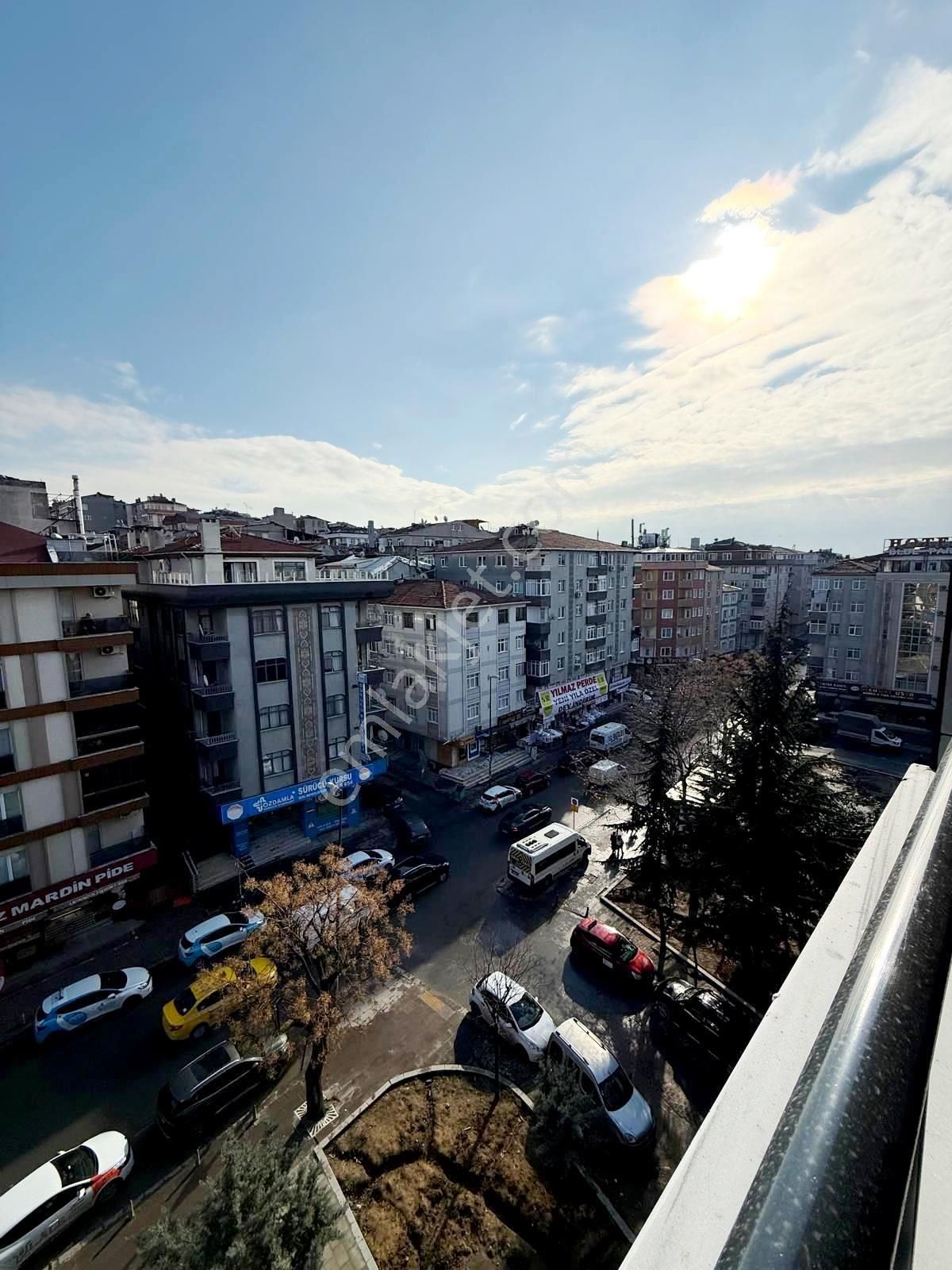 Merkezi Konumda Cadde Üzeri Sıfır 3+1 Ara Kat Satılık Daire - Görsel 12