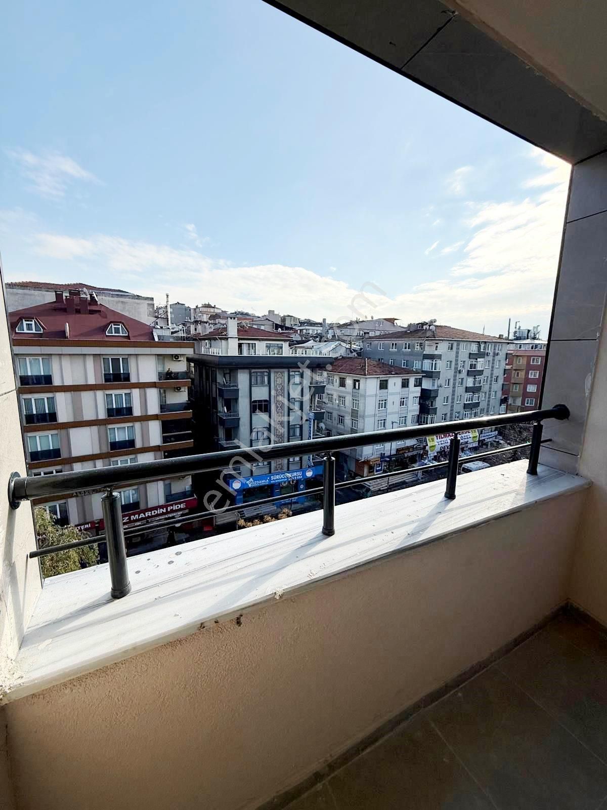 Merkezi Konumda Cadde Üzeri Sıfır 3+1 Ara Kat Satılık Daire - Görsel 11