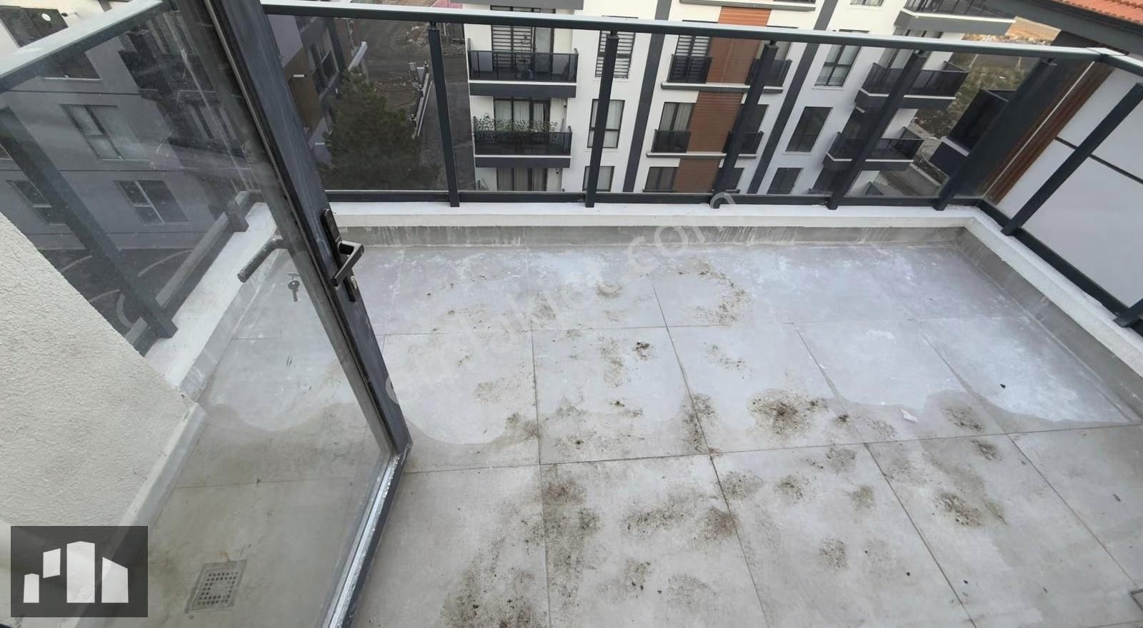 Taşcı Grup Gayrimenkul'den İncek'te Bağımsız Mutfak 2+1 Dubleks - Görsel 3