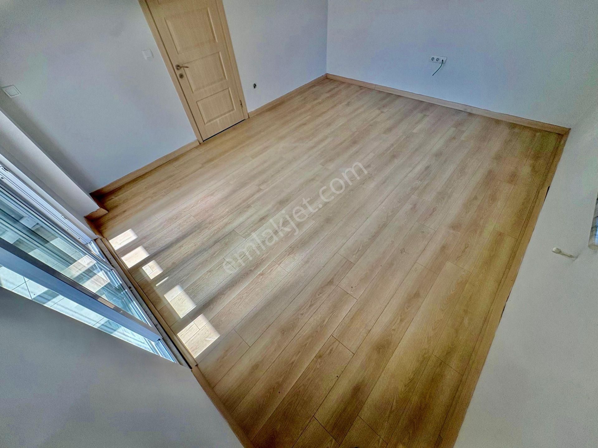 ▓karabuluttan▓akçay'da Ön Cephe Ayrı Mutfak & Lüx 4 Yaşında 2+1 Satılık Daire - Görsel 12