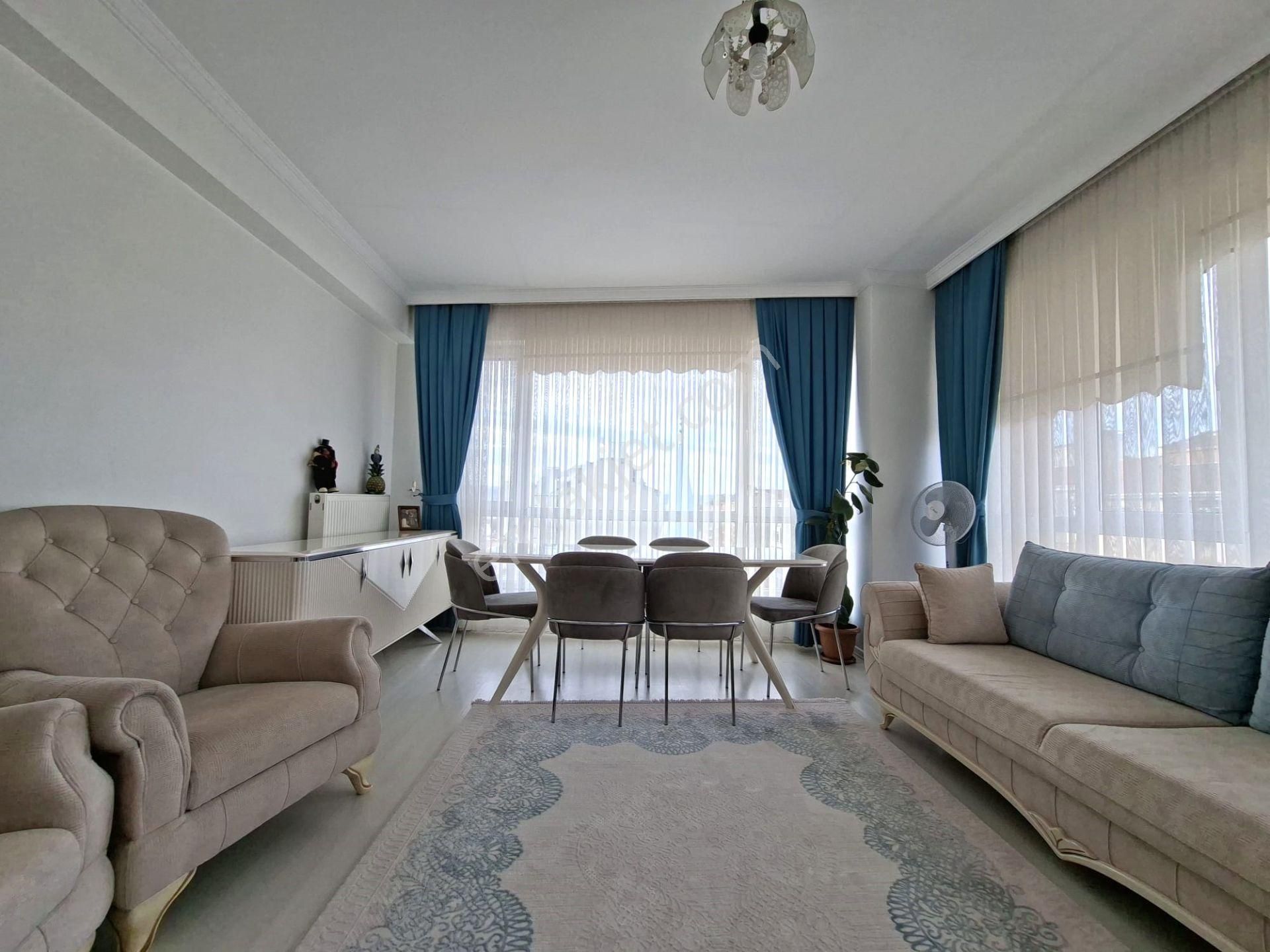 Recep Ümit Emlak'tan Şarhöyük Gazi Yakup Satar Cad. Üzerinde Satılık Lux 3+1 Asansörlü Daire - Görsel 2