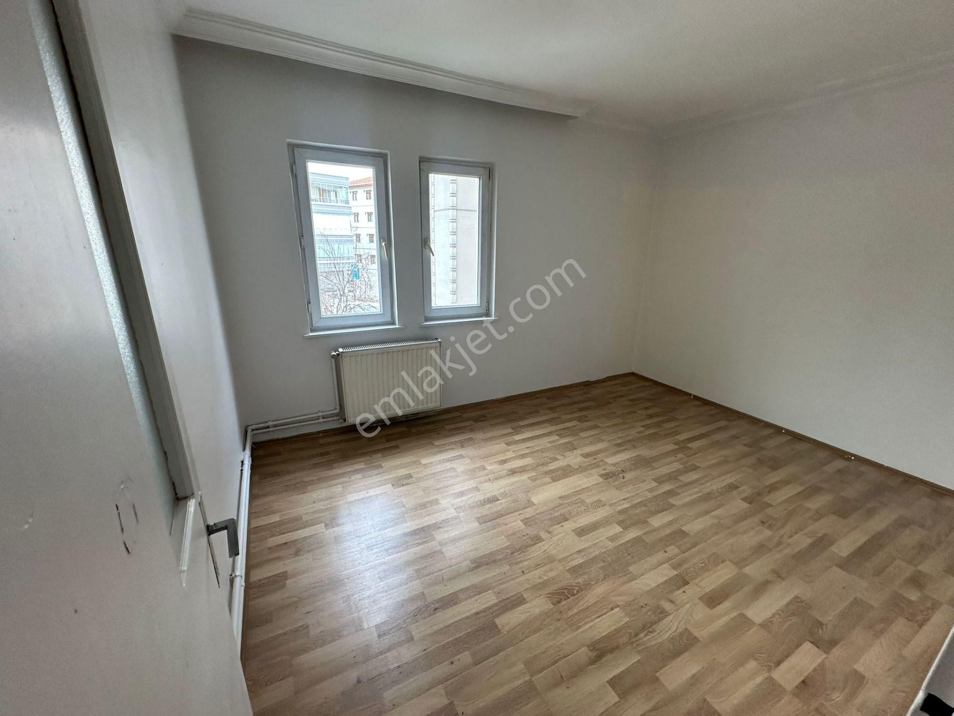 Sincan Andiçen Mah. Site İçinde Full Yapılı Çok Geniş Kiralık Daire - Görsel 12