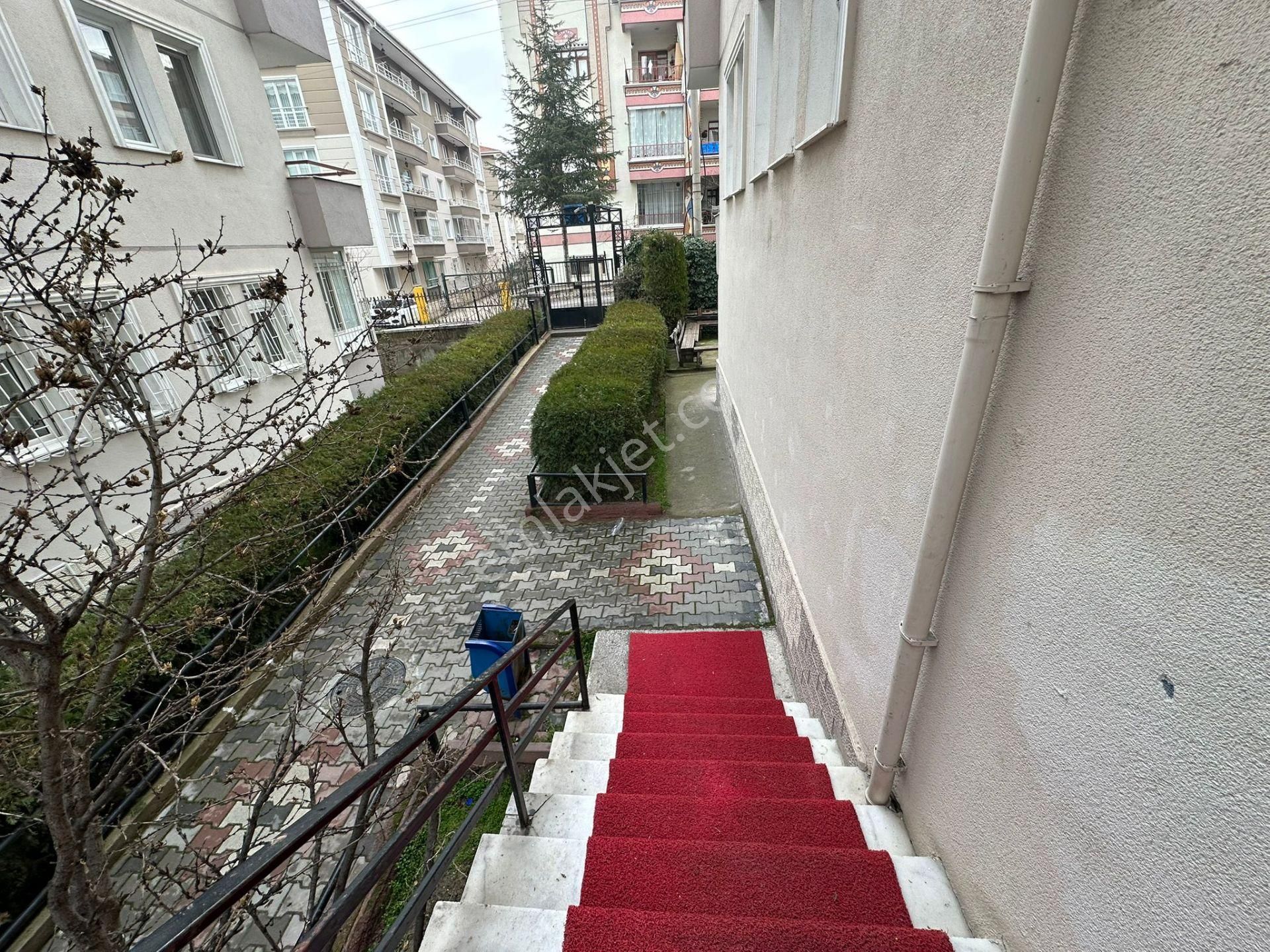 Sincan Andiçen Mah. Site İçinde Full Yapılı Çok Geniş Kiralık Daire - Görsel 26