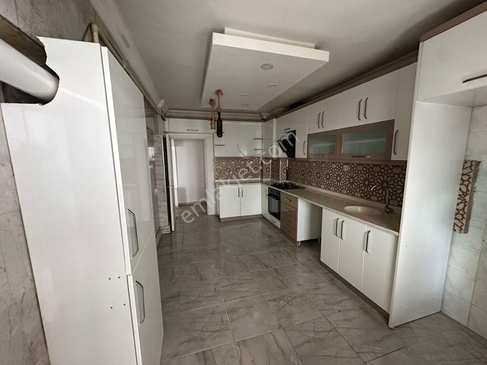 Sincan Andiçen Mah. Site İçinde Full Yapılı Çok Geniş Kiralık Daire - Görsel 23