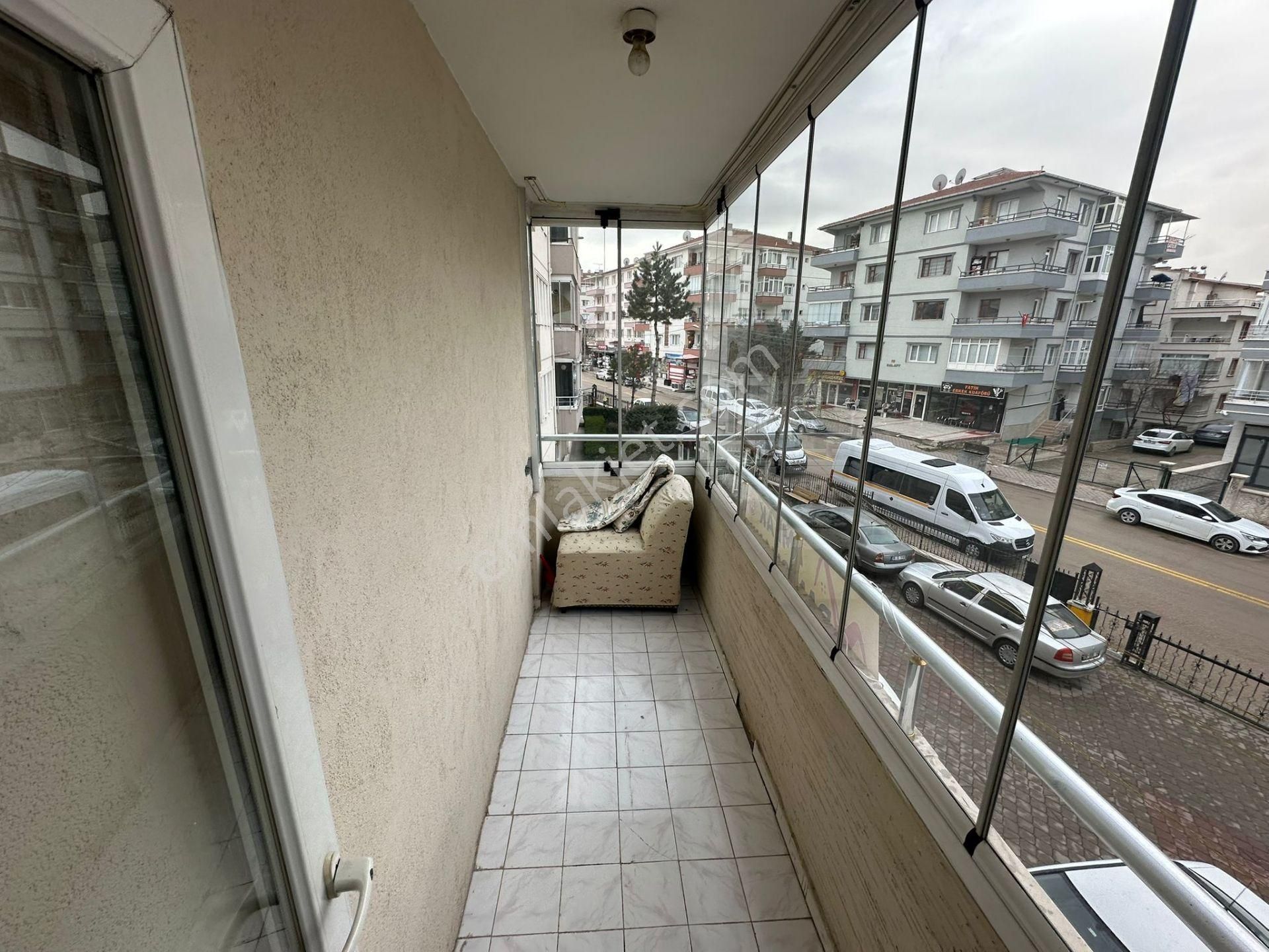 Sincan Andiçen Mah. Site İçinde Full Yapılı Çok Geniş Kiralık Daire - Görsel 14