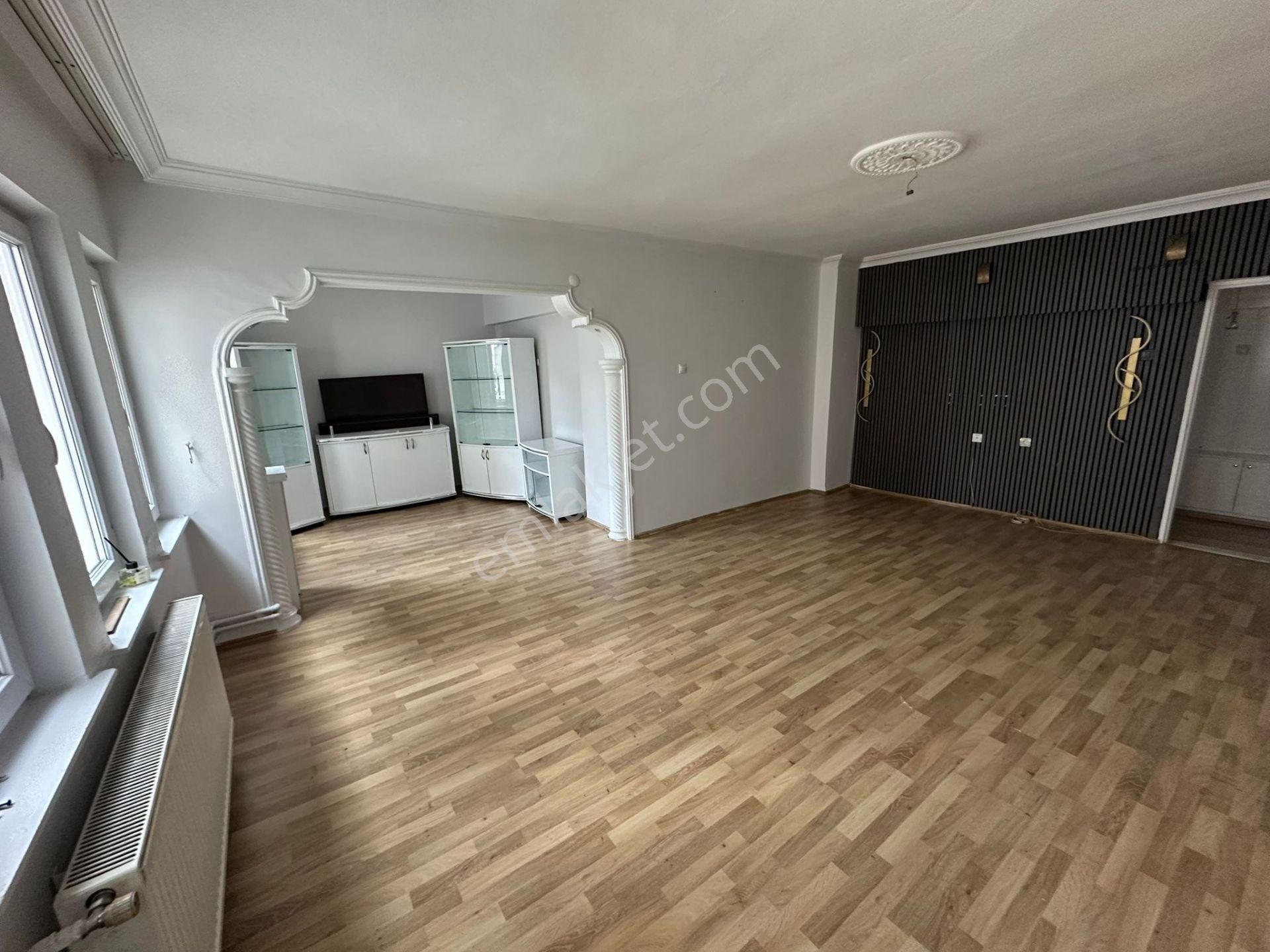 Sincan Andiçen Mah. Site İçinde Full Yapılı Çok Geniş Kiralık Daire - Görsel 33