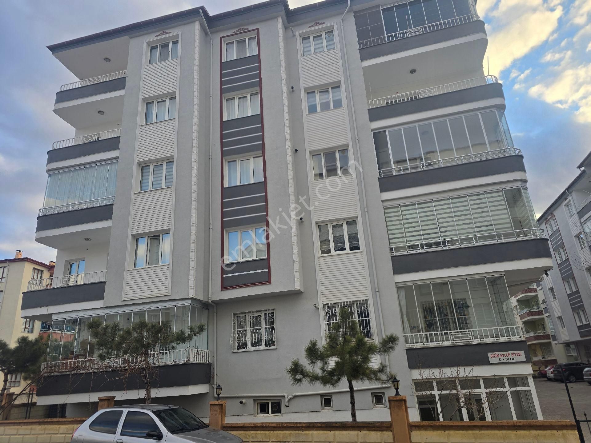 Niğde Bor Başpınar Mahallesinde 3+1 Satılık Daire - Görsel 2