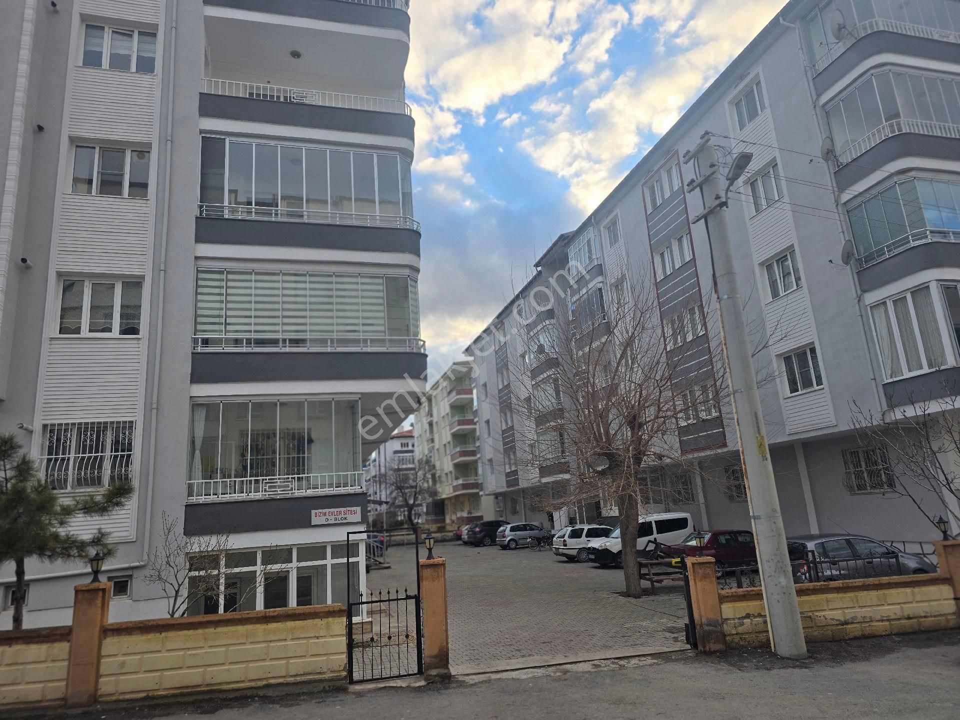 Niğde Bor Başpınar Mahallesinde 3+1 Satılık Daire