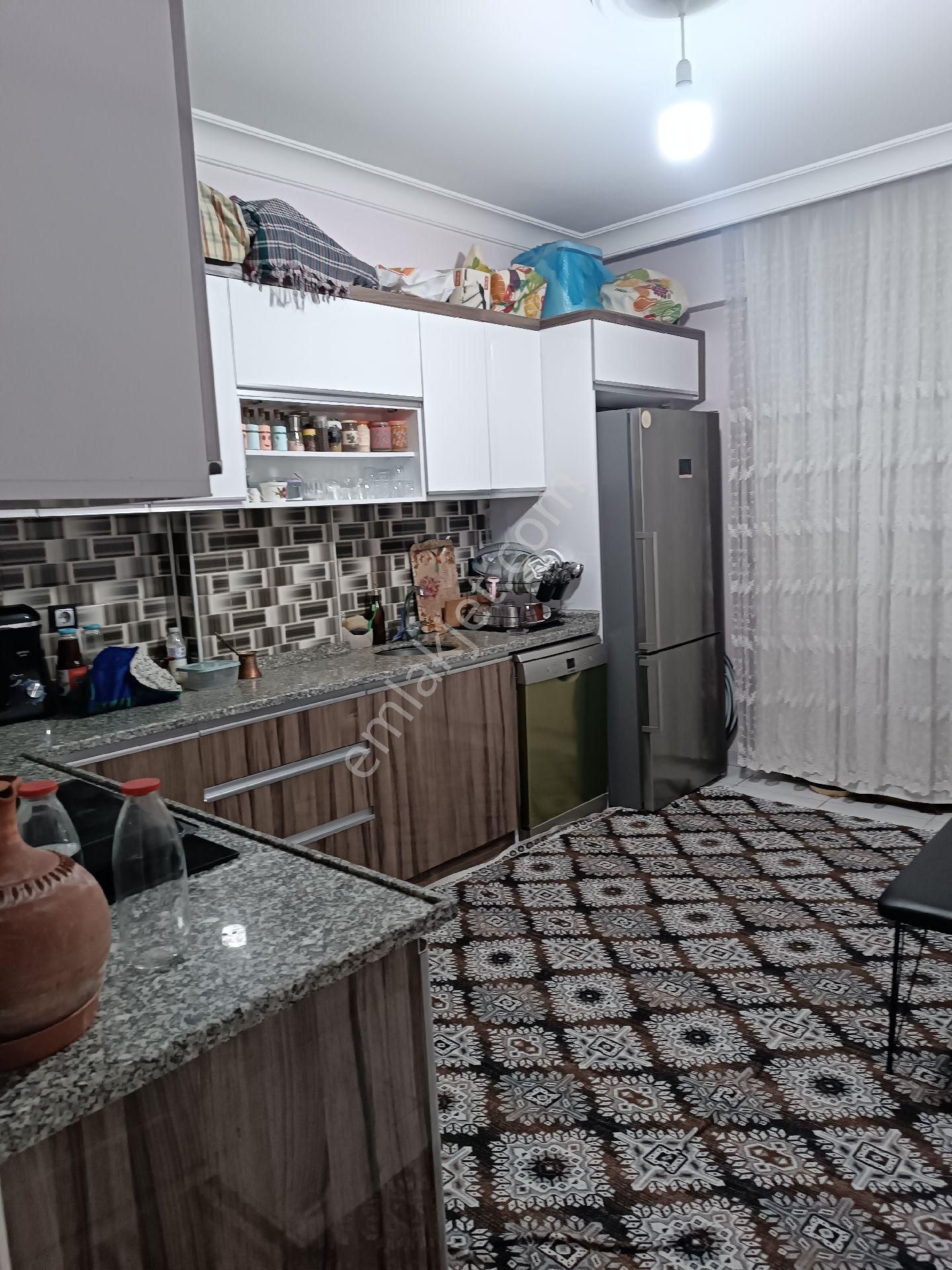 Satılık Üç Cepheli, Doğu Batı Kuzey, Yüksek Giriş - Görsel 13