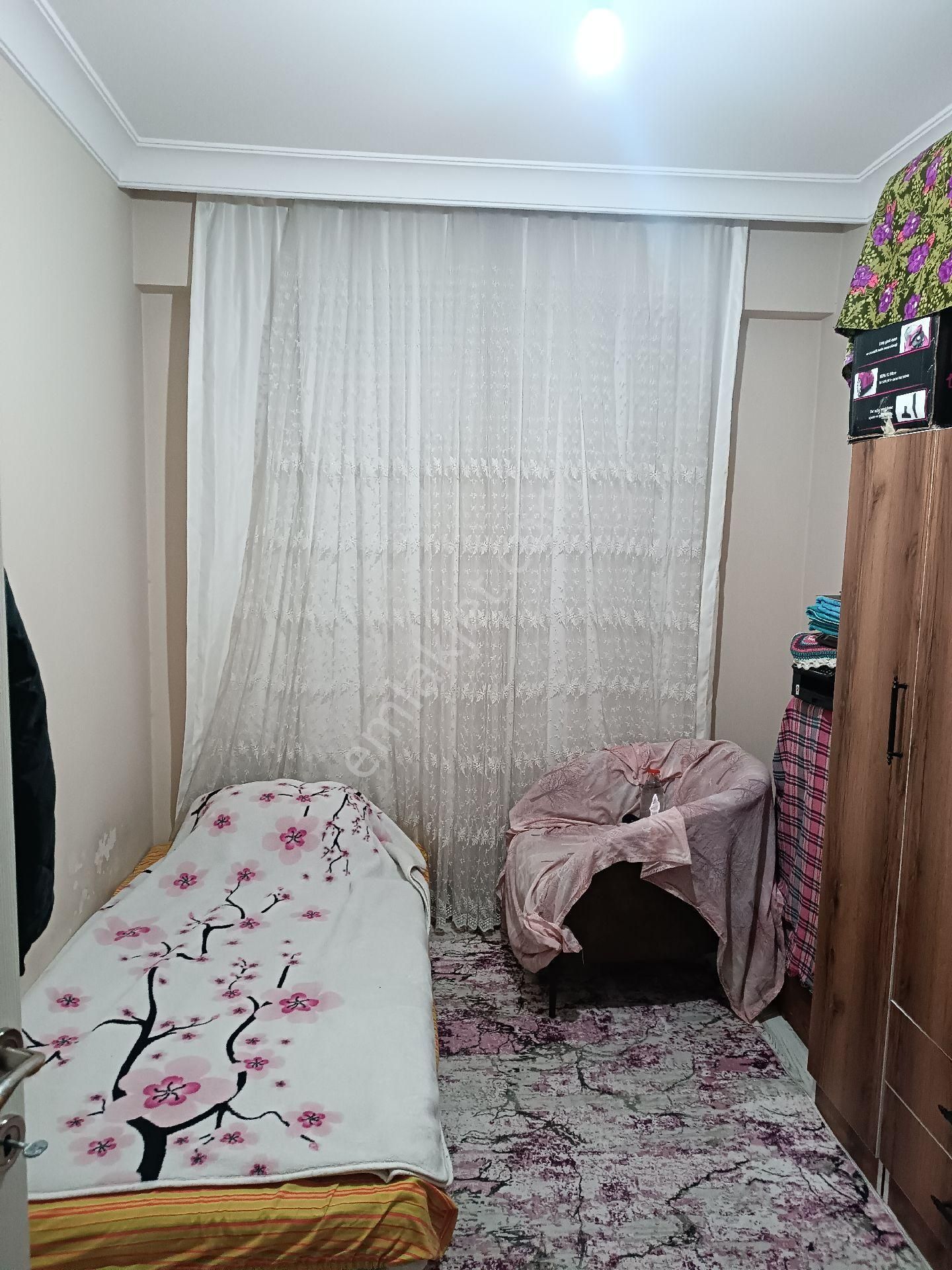 Satılık Üç Cepheli, Doğu Batı Kuzey, Yüksek Giriş - Görsel 6