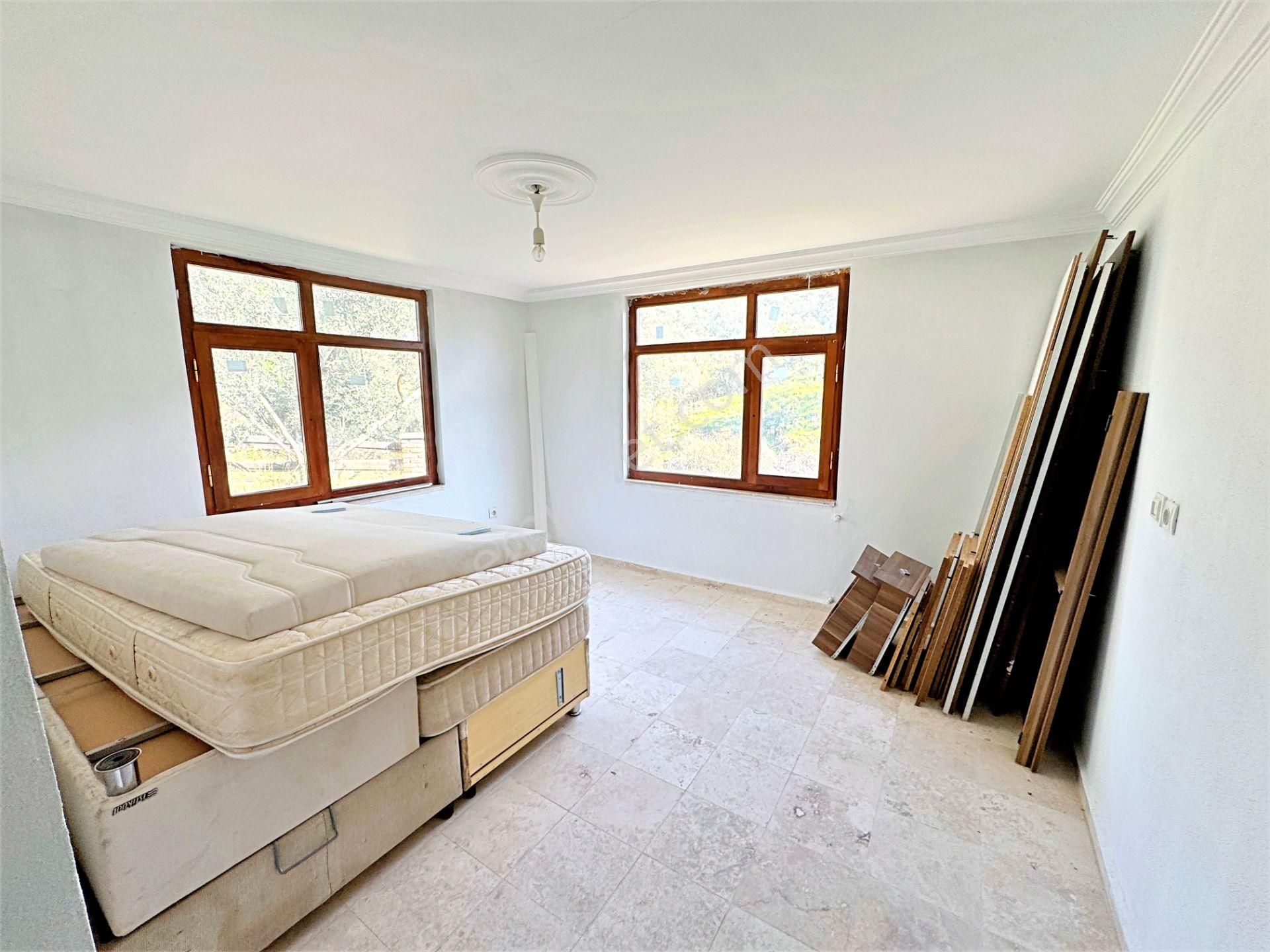 🌀gültaş Emlaktan Kadıköy Yolörende Satılık 1400 Dönüm İçerisinde Taş Evi Olan Zeytinlik - Görsel 28