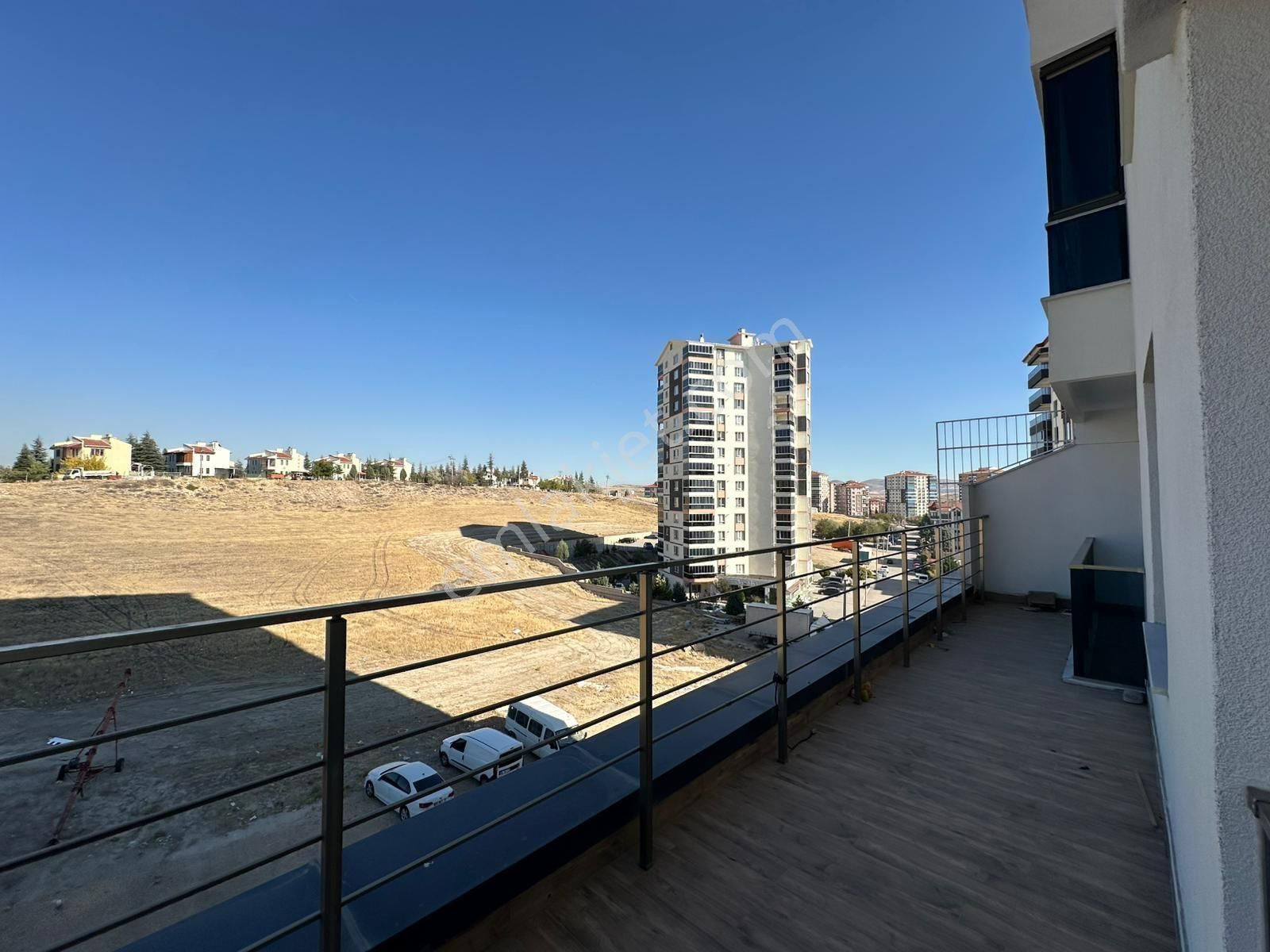 Btm Sitesinde Lüks Yapılı Satılık 3+1 Daire - Görsel 24