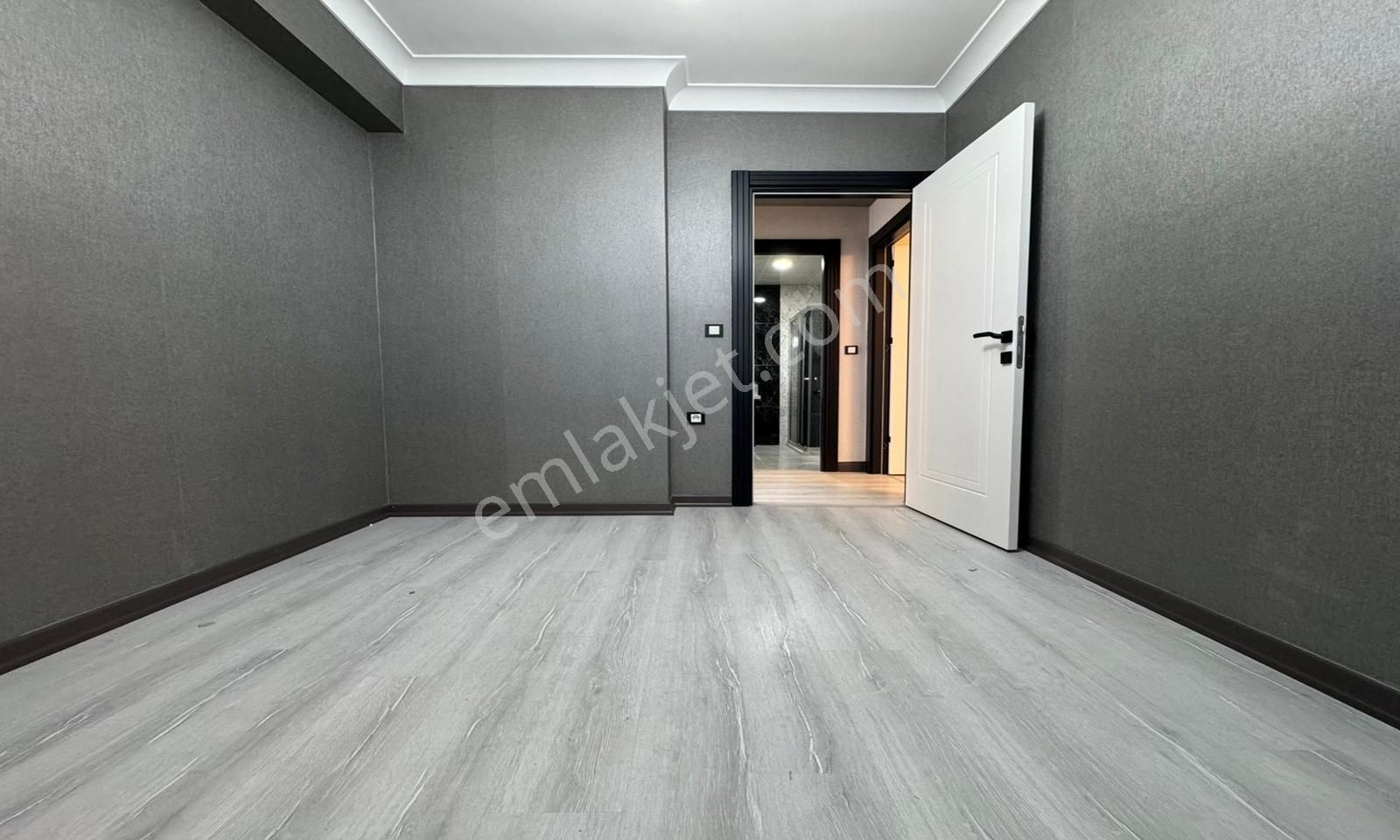 Keçiörende Fırsat 4+1 155 M2 Cadde Üzeri Full+full Yapılı Daire - Görsel 2