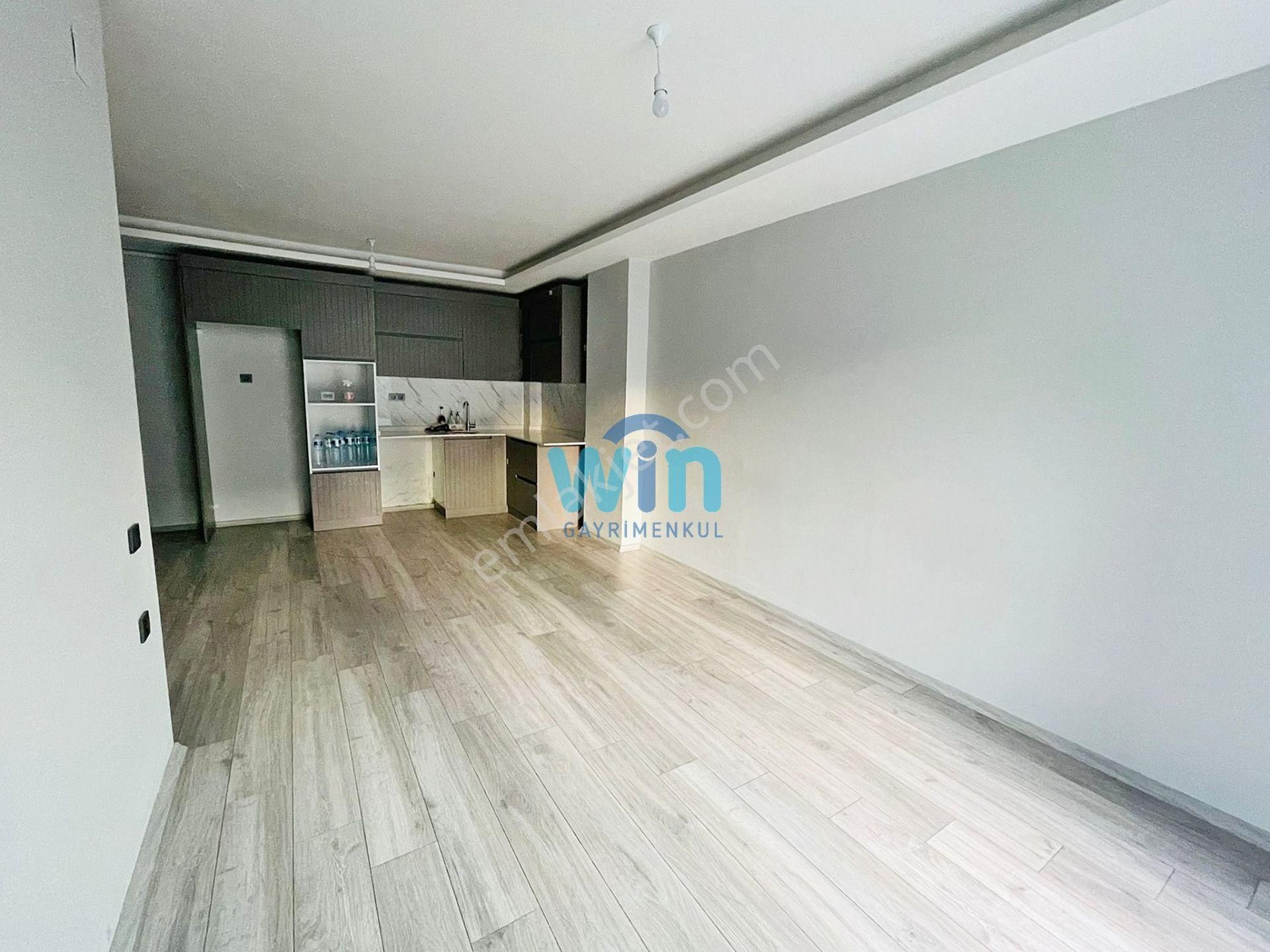 Win Gayrimenkul'den Forum Civarı Doğalgazlı Tarafında Kiralık 1+1 - Görsel 9
