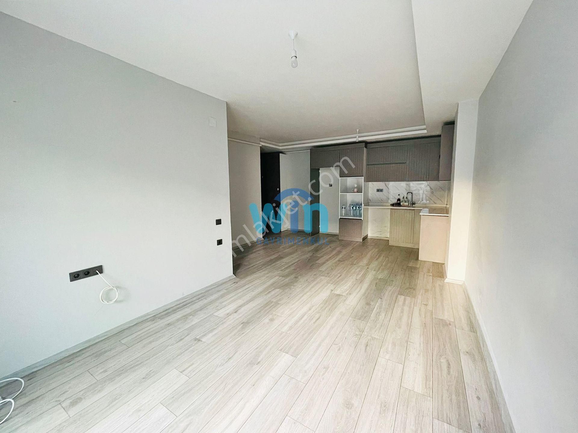 Win Gayrimenkul'den Forum Civarı Doğalgazlı Tarafında Kiralık 1+1 - Görsel 8