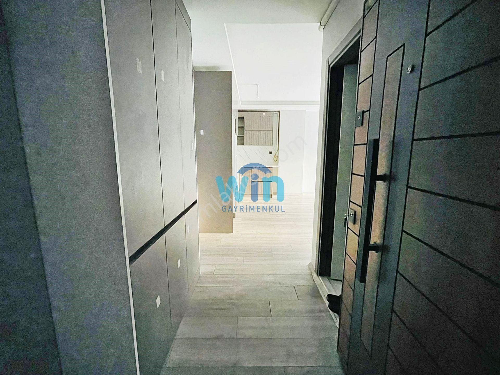Win Gayrimenkul'den Forum Civarı Doğalgazlı Tarafında Kiralık 1+1 - Görsel 2