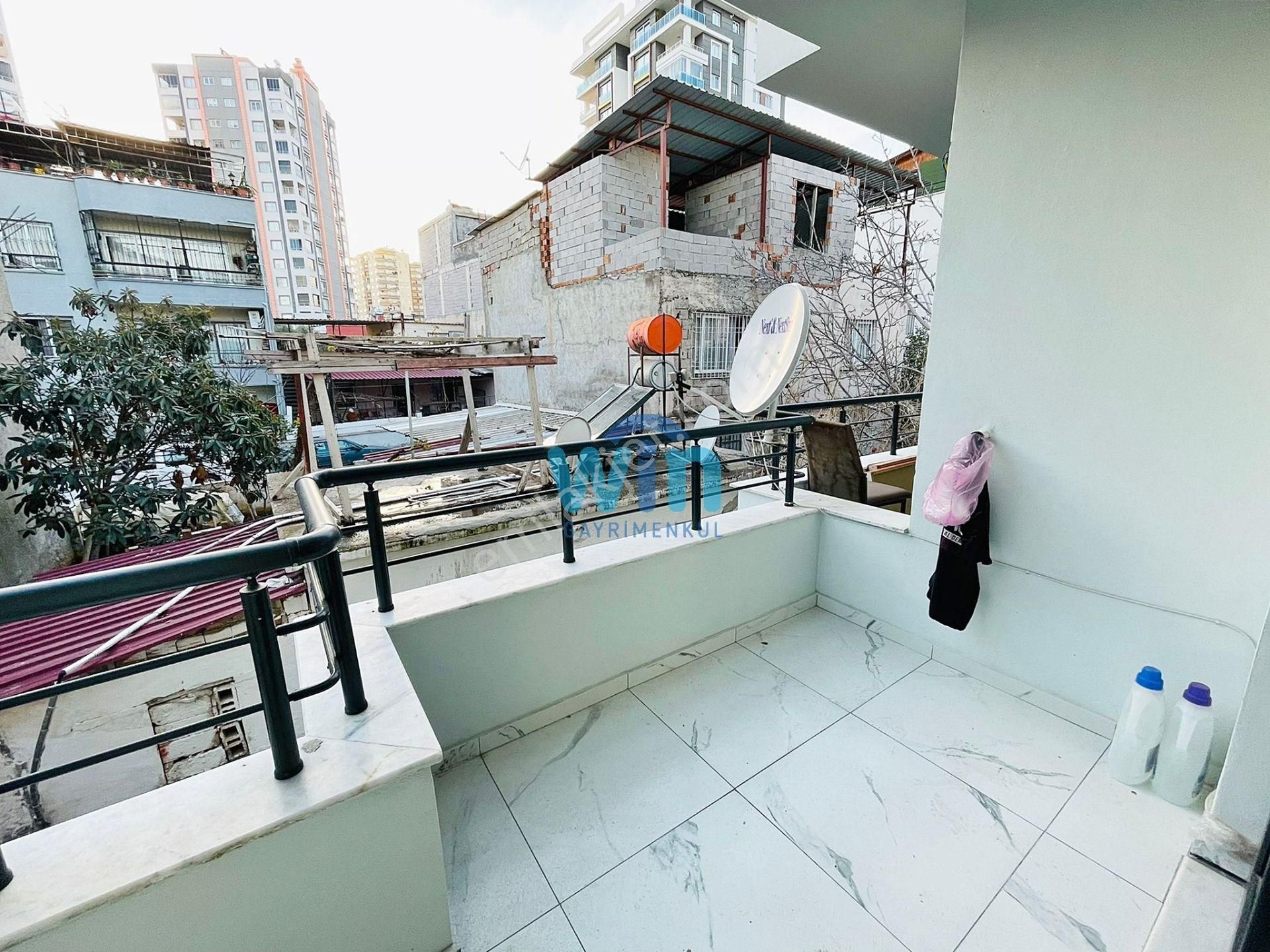Win Gayrimenkul'den Forum Civarı Doğalgazlı Tarafında Kiralık 1+1 - Görsel 5