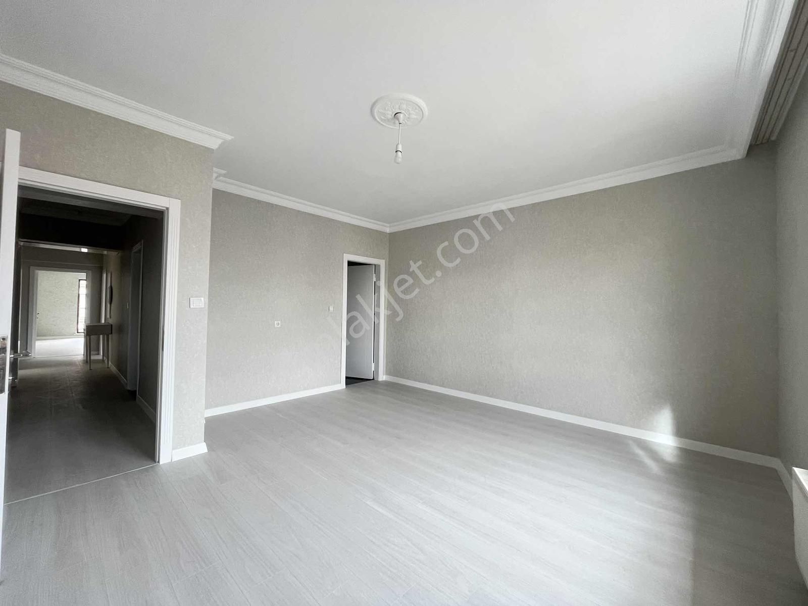 Yüce'den▓ 3+1 Manzarası Açık Geniş Oturumlu Yapılı Fırsat Daire. - Görsel 30