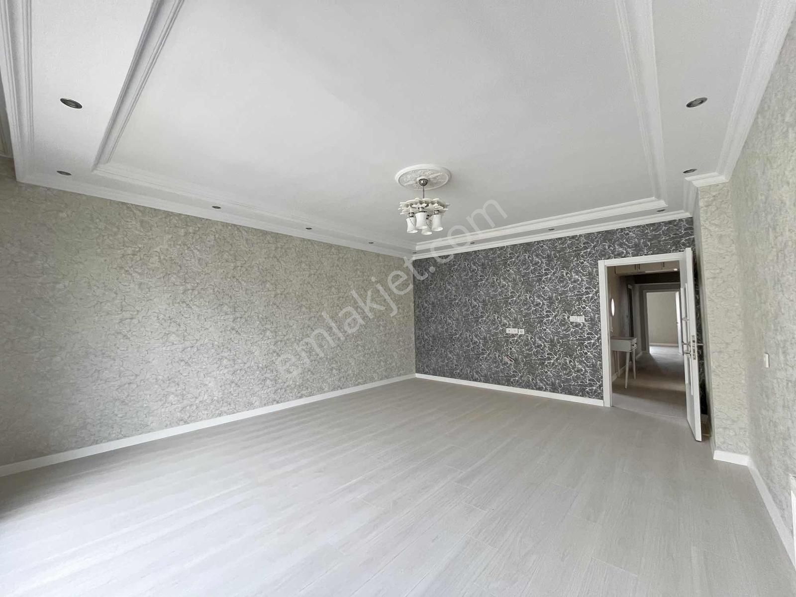 Yüce'den▓ 3+1 Manzarası Açık Geniş Oturumlu Yapılı Fırsat Daire. - Görsel 23