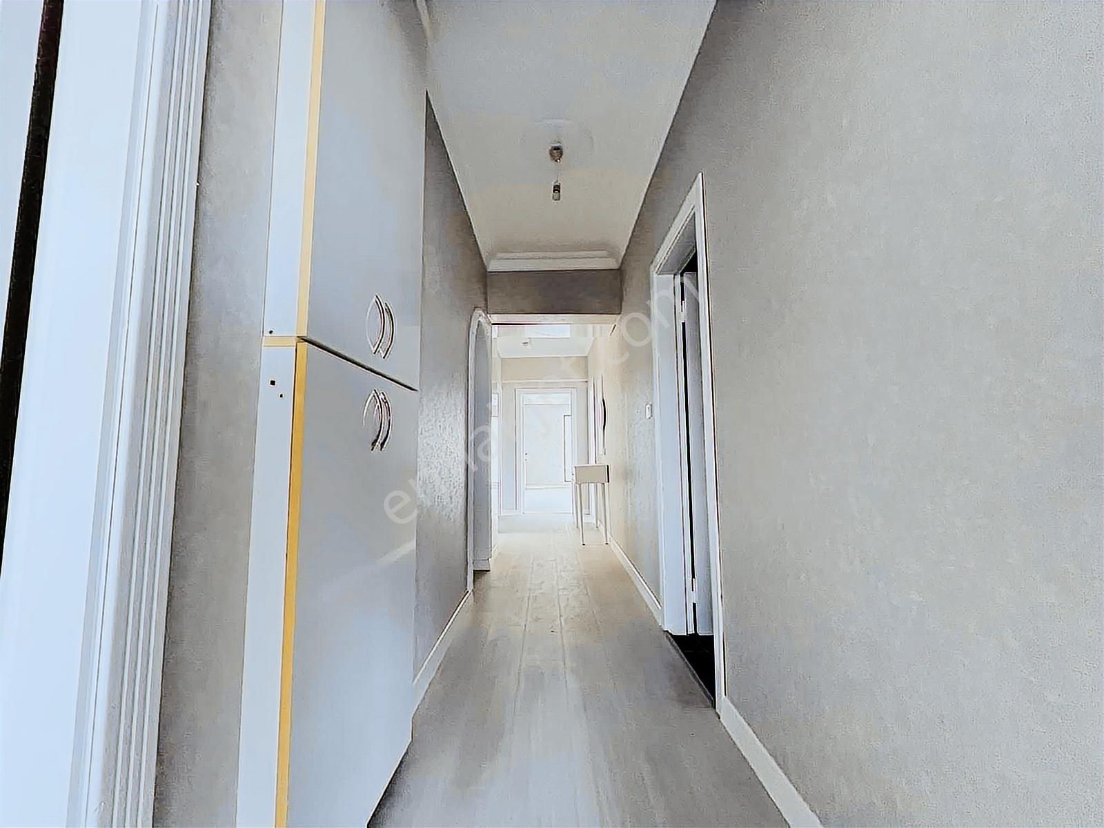 Yüce'den▓ 3+1 Manzarası Açık Geniş Oturumlu Yapılı Fırsat Daire. - Görsel 33