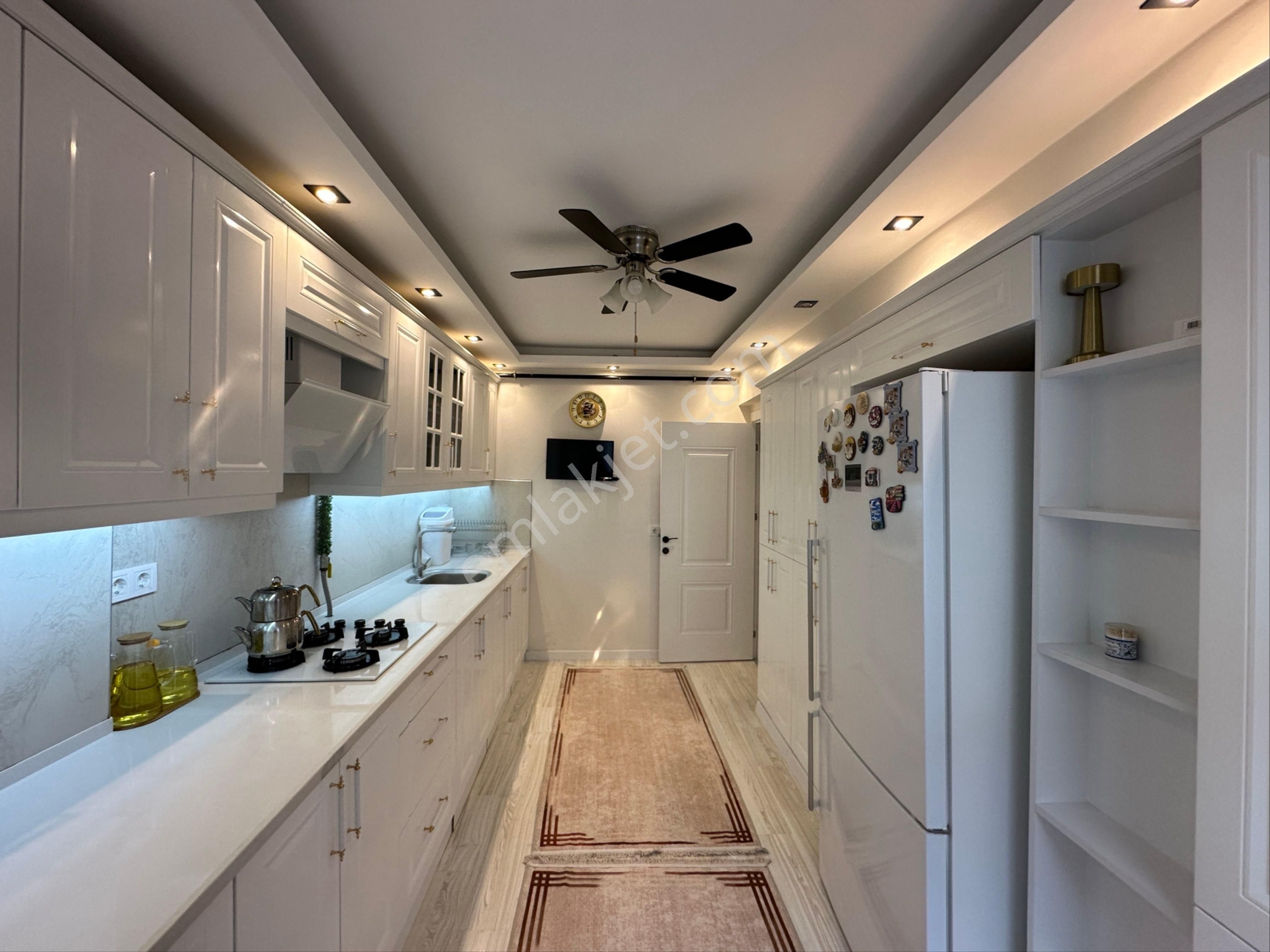 Msg'den Kahramanlarda Fuar Yanı Tadilatlı, Eşyalı 3+1 Daire - Görsel 15