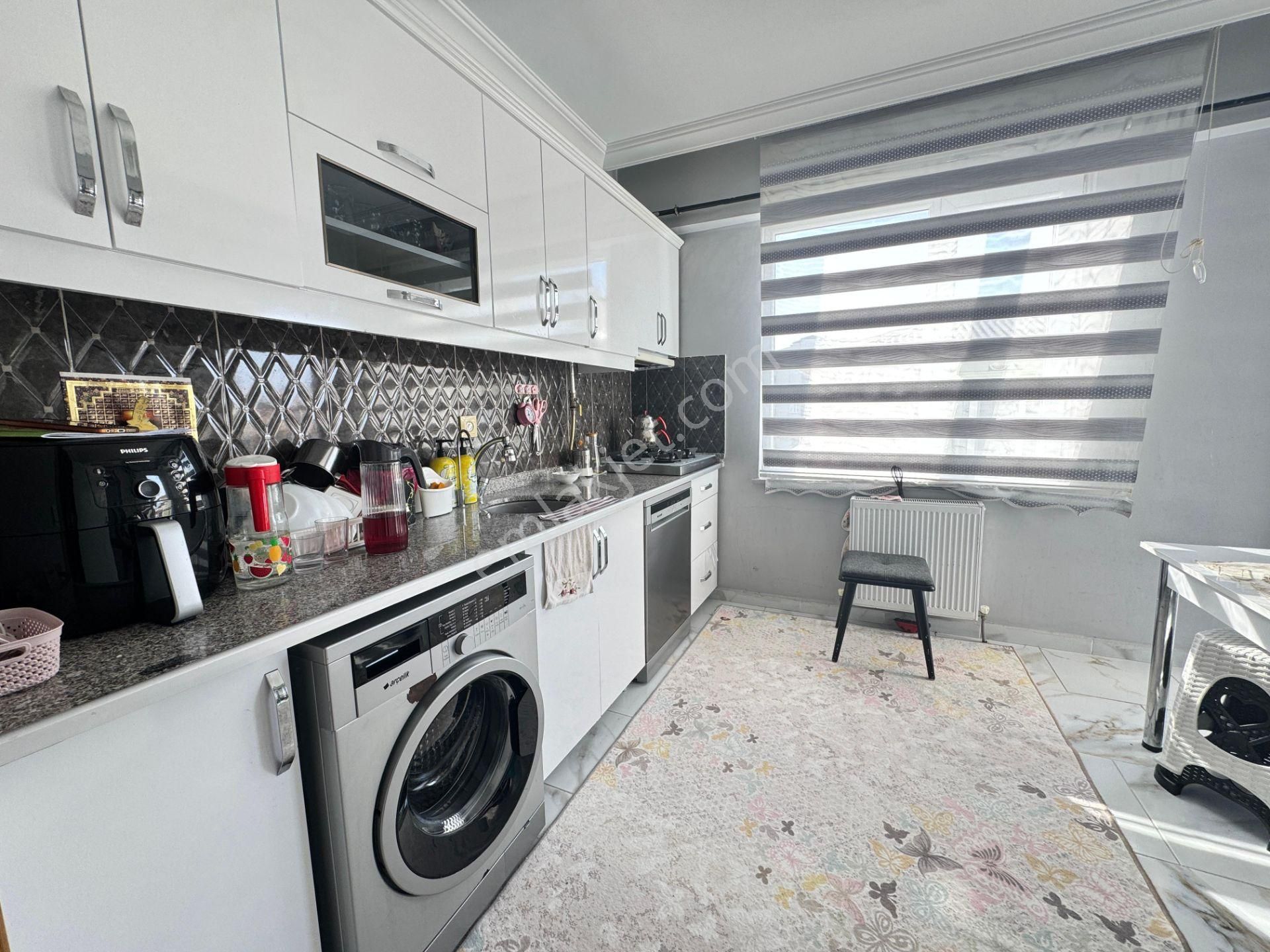 Tokay'dan Kızılpınar 2+1 90m2 4yıllık Eşyalı- Eşyasız Seçenegi İle Acil Satılık Daire - Görsel 4