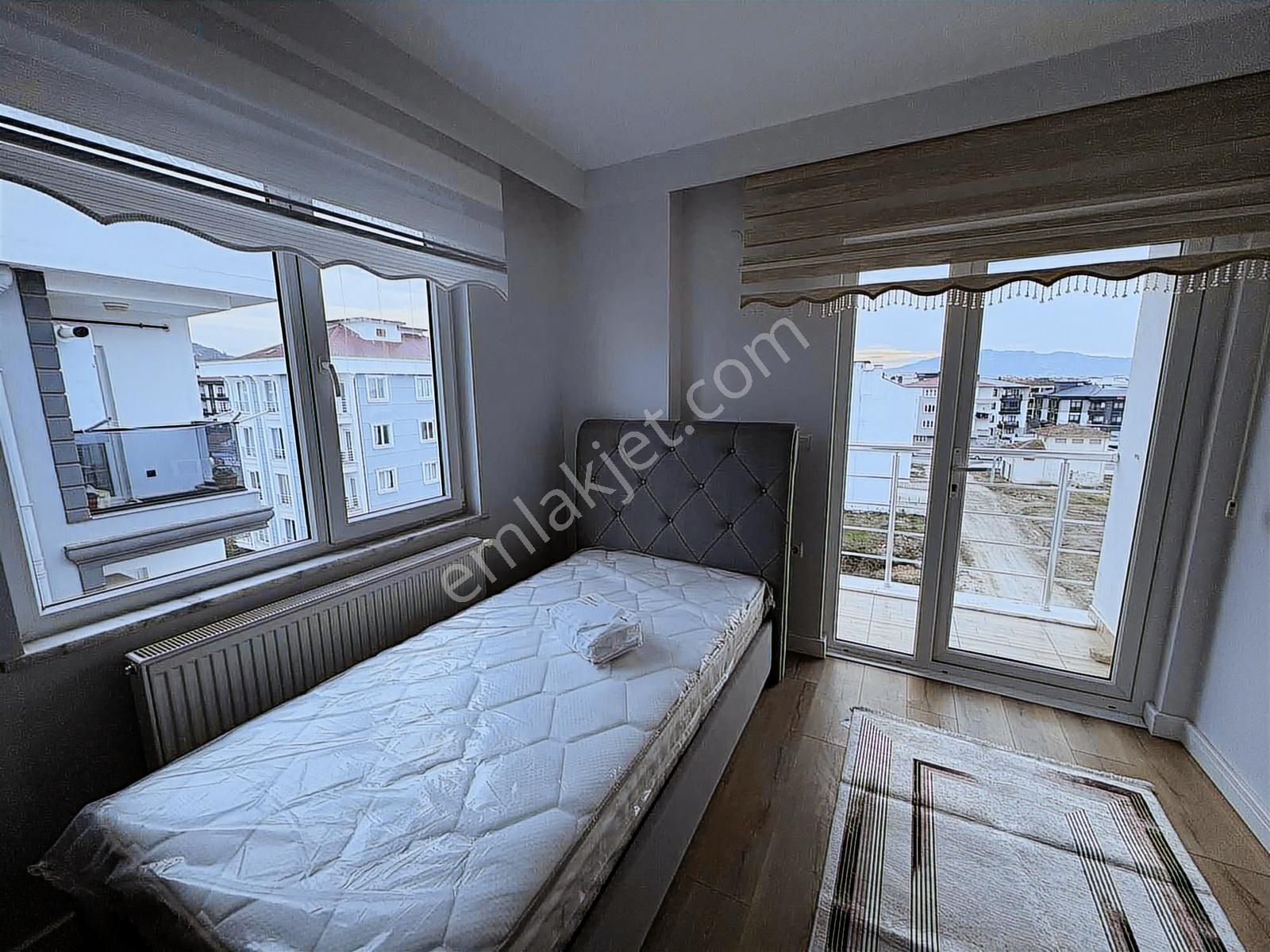 Vestha'dan Cumhuriyet'te Full Eşyalı 1+1 Fırsat Kiralık Daire ! - Görsel 5