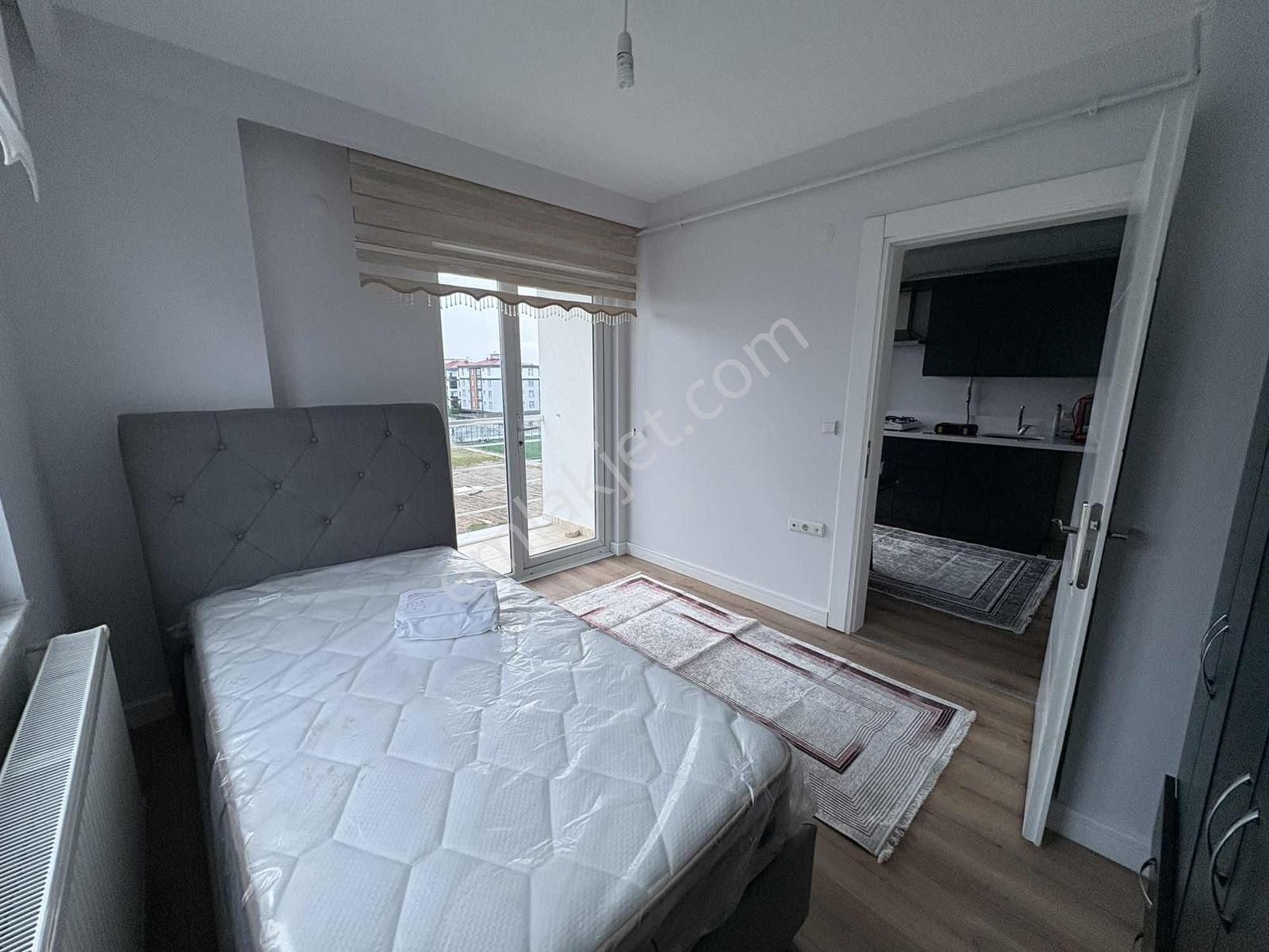 Vestha'dan Cumhuriyet'te Full Eşyalı 1+1 Fırsat Kiralık Daire ! - Görsel 4