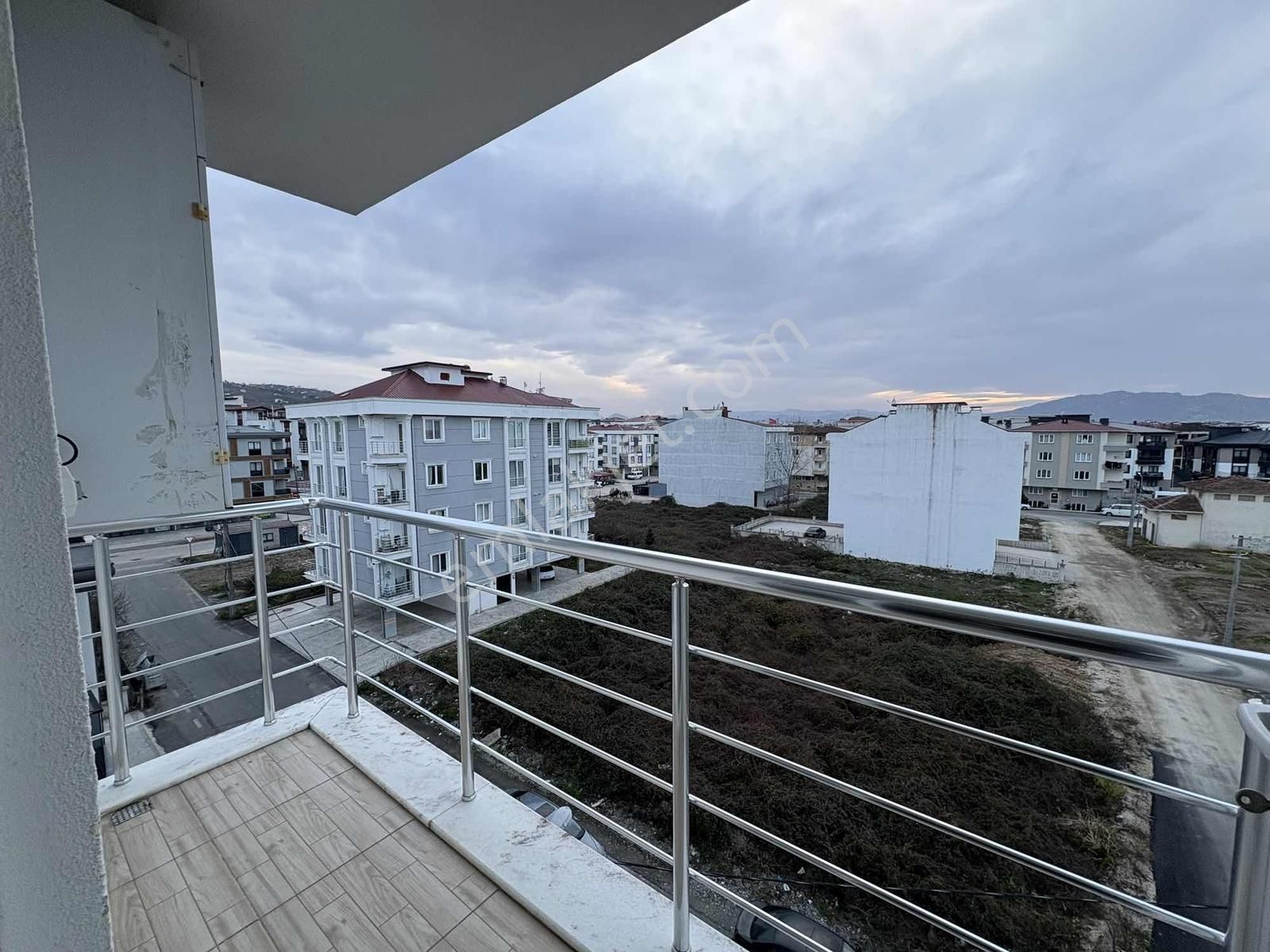 Vestha'dan Cumhuriyet'te Full Eşyalı 1+1 Fırsat Kiralık Daire ! - Görsel 14