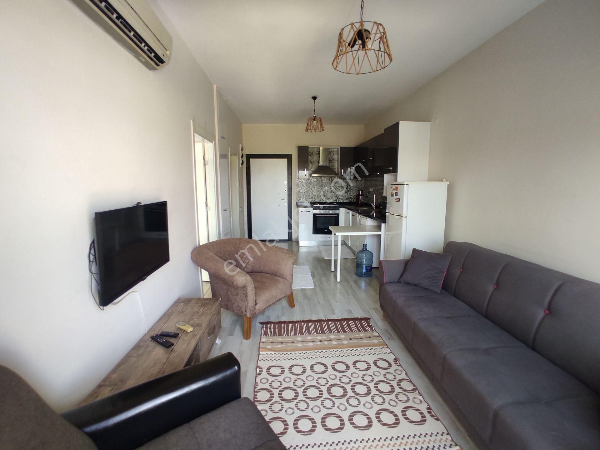 Menemen Seyrek Merkeze Yakın Havuzlu Site İçerisinde Eşyalı 1+1 Satılık Daire - Görsel 7