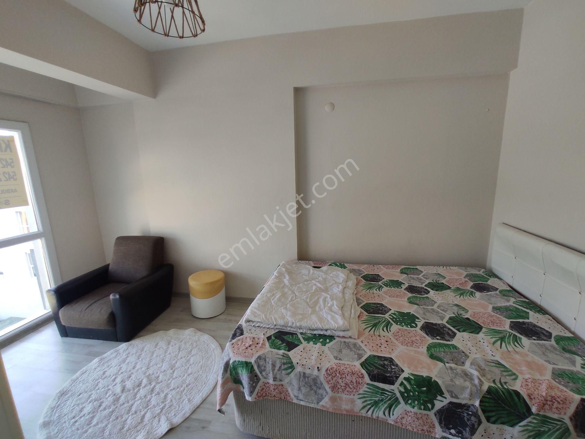 Menemen Seyrek Merkeze Yakın Havuzlu Site İçerisinde Eşyalı 1+1 Satılık Daire - Görsel 11