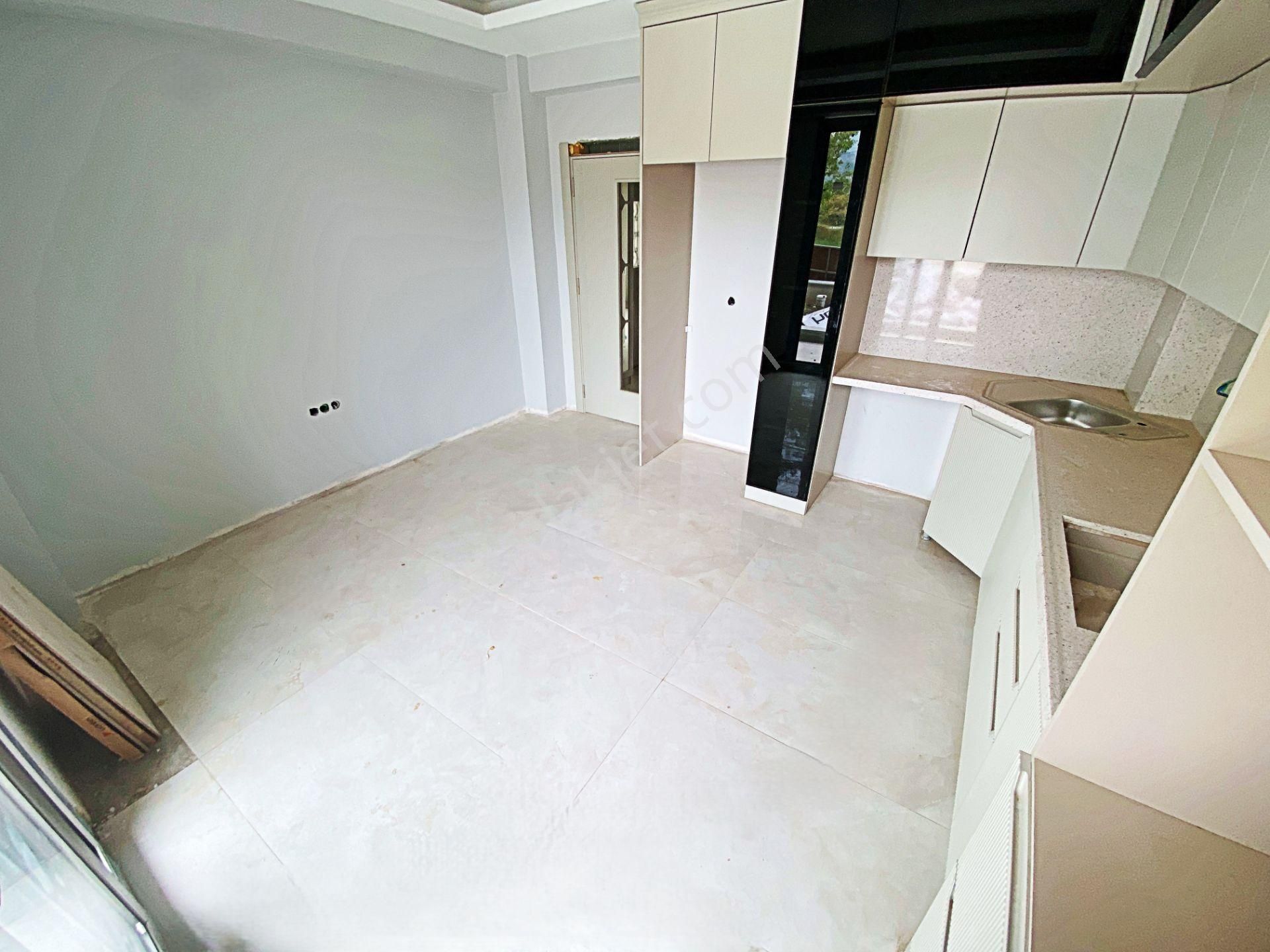 🌀gültaş Emlaktan Gürede Satılık 3+1 Denize 150m Açık Mutfaklı Doğa Harikası Villa - Görsel 24