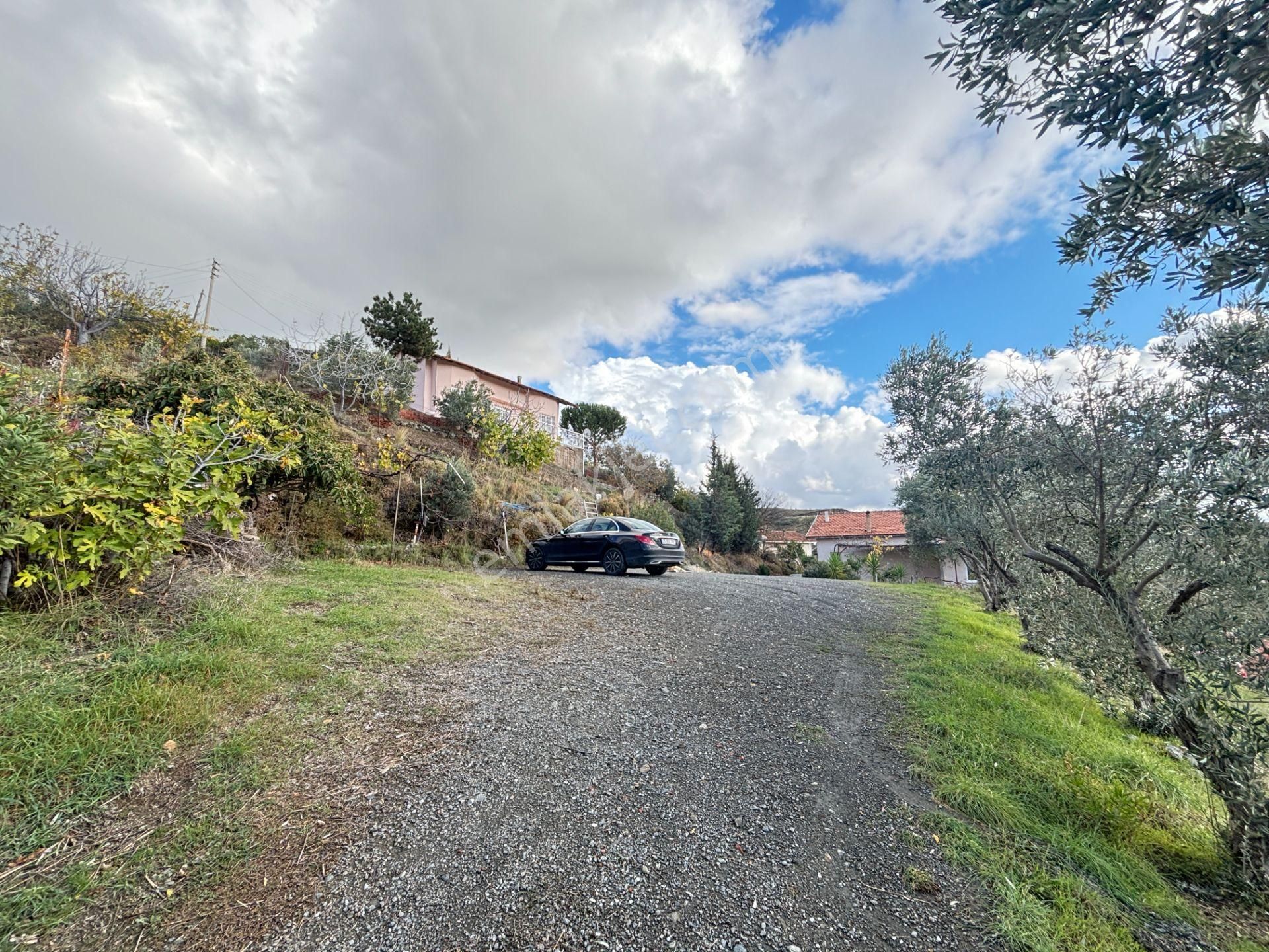 İzmir Seferihisar Tepecik Mahallesi’nde Deniz Manzaralı 2+1 Müstakil Tripleks Yazlık Villa - Görsel 32