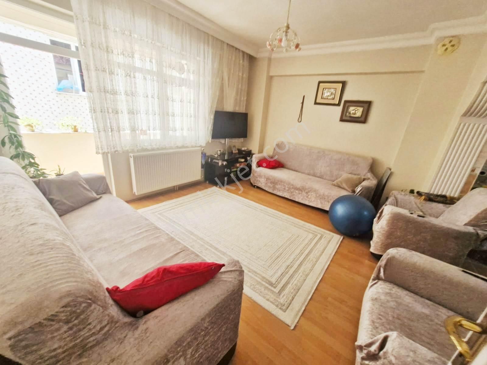 Tutar Dan Mevlana Camii Yakını 3. Kat Kredili Daire