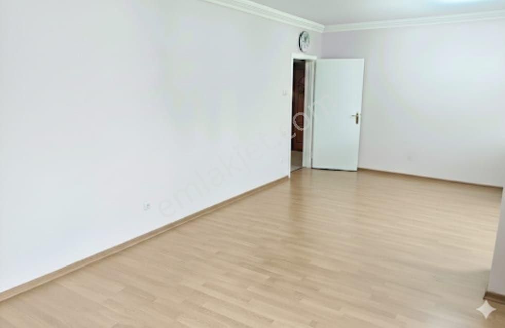 Etimesgut, Eryaman, Altay Mah. Kutlutaş Sitesi Satılık 3+1 - Görsel 13