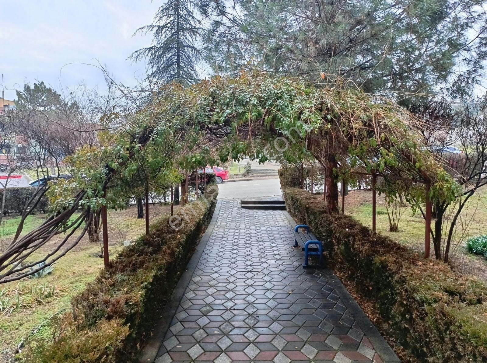 Etimesgut, Eryaman, Altay Mah. Kutlutaş Sitesi Satılık 3+1 - Görsel 17