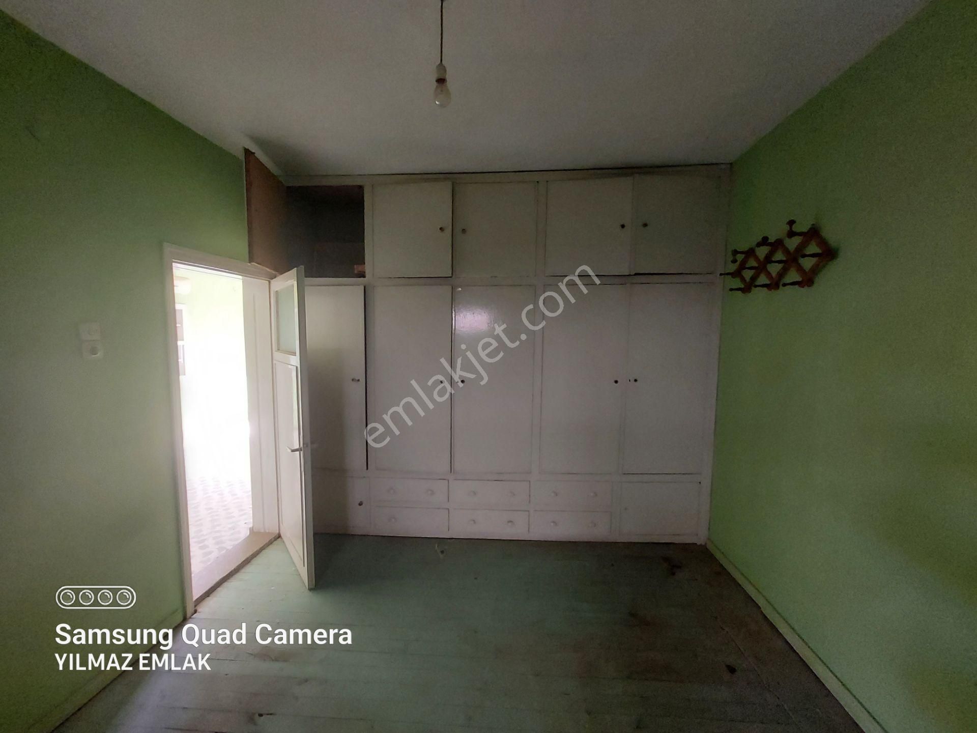 Cumhuriyet Mahallesinde Satılık 2 Katlı Bina - Görsel 27