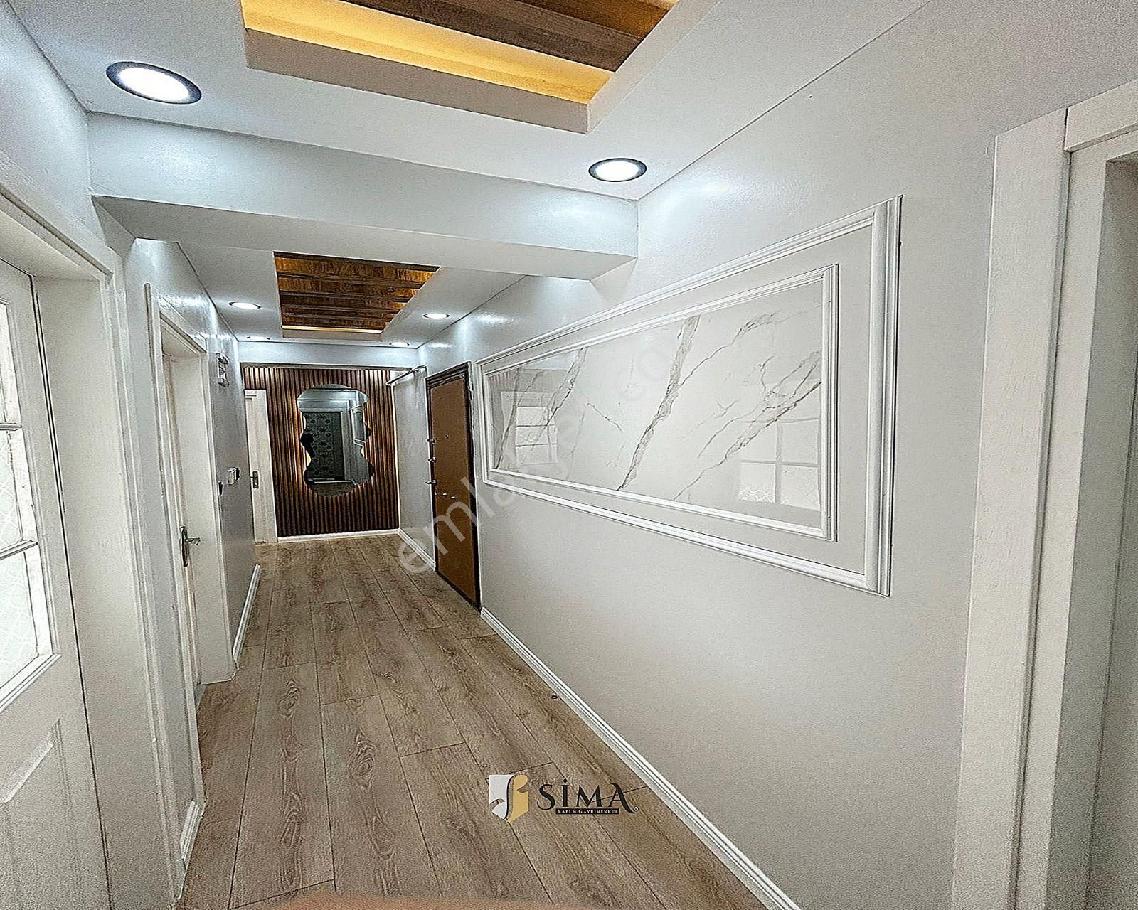 Meydana Yakın Merkezi Konumda İskanlı Satılık 2+1 - Görsel 9