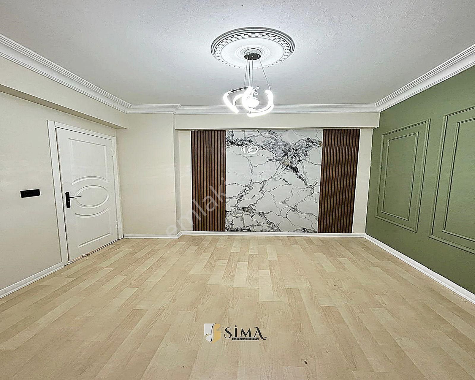 Meydana Yakın Merkezi Konumda İskanlı Satılık 2+1 - Görsel 21