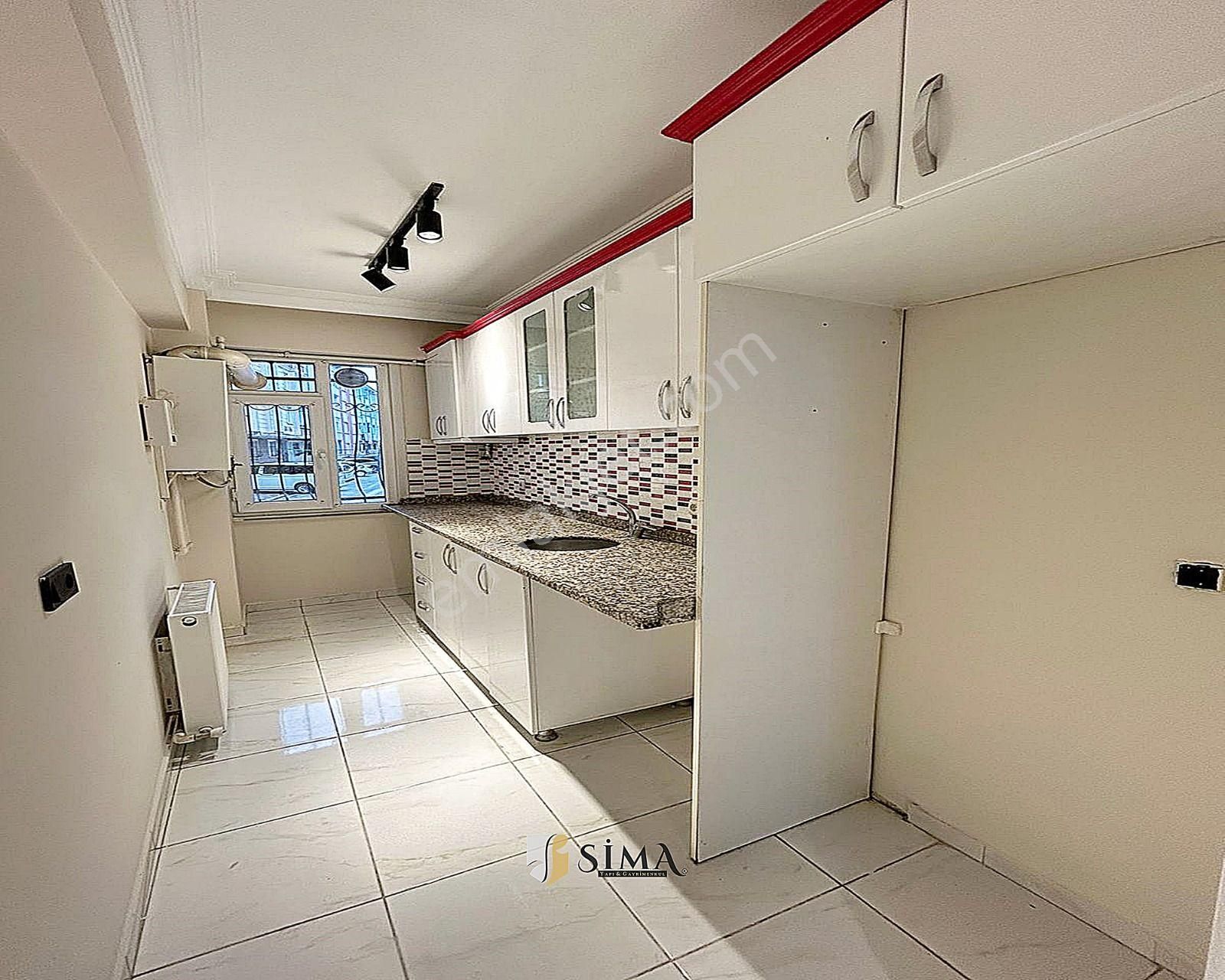 Meydana Yakın Merkezi Konumda İskanlı Satılık 2+1 - Görsel 11