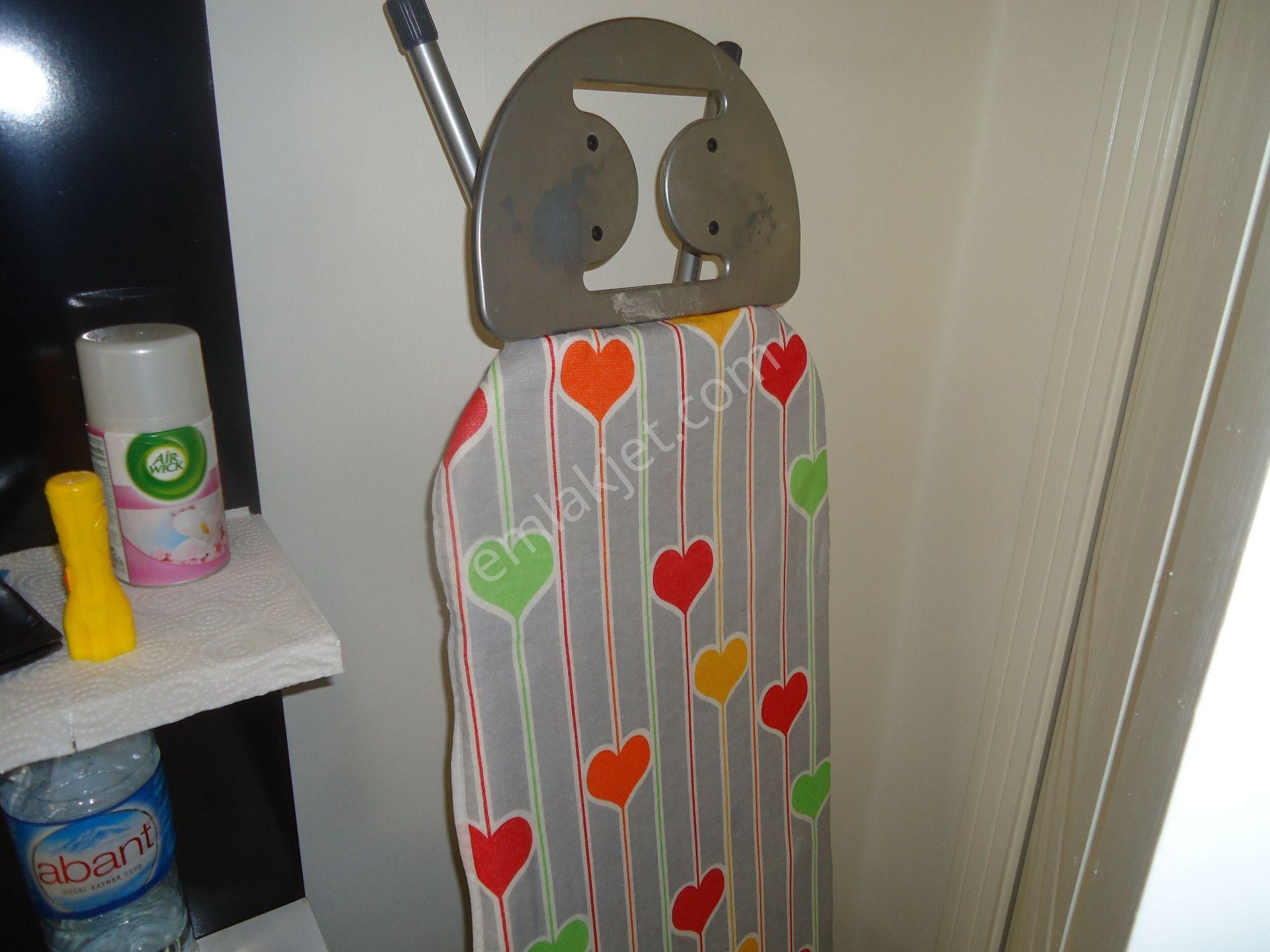 Aydınlıkevlerde 1+1 Eşyalı Kiralık Daire Gizem Emlaktan - Görsel 3