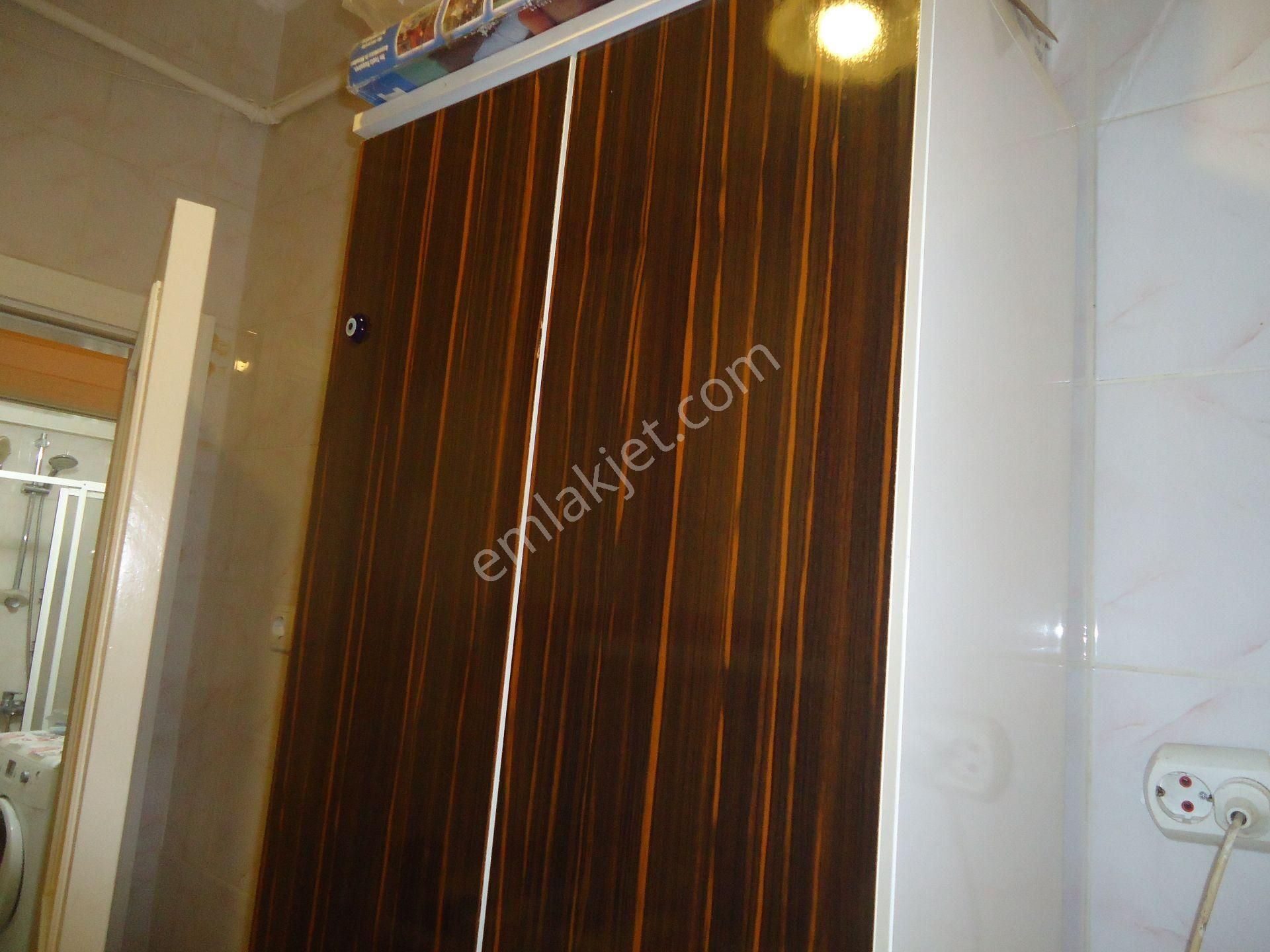 Aydınlıkevlerde 1+1 Eşyalı Kiralık Daire Gizem Emlaktan - Görsel 14