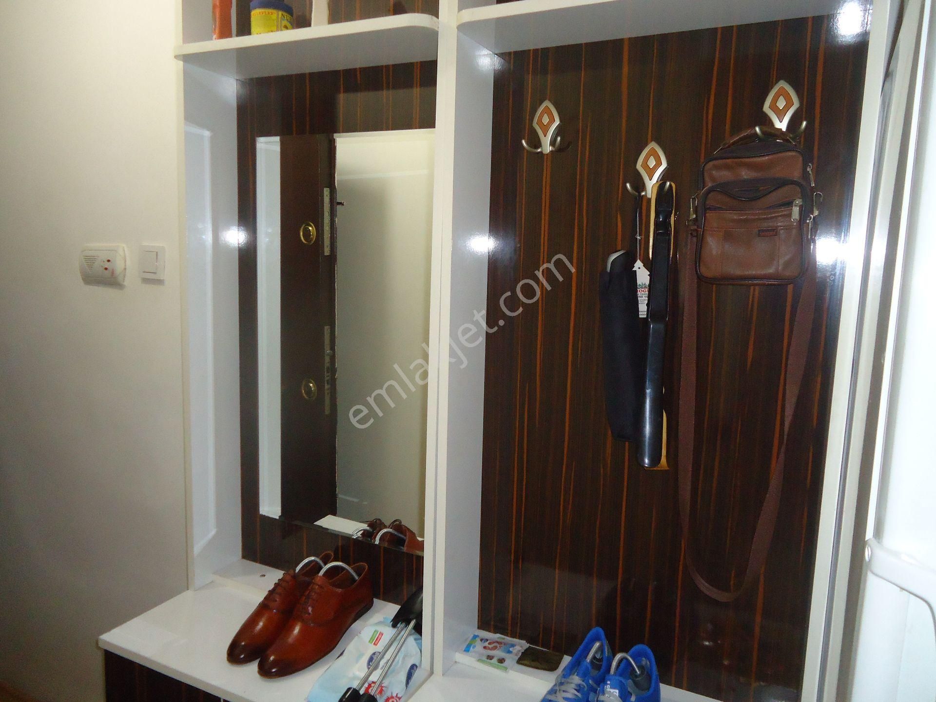 Aydınlıkevlerde 1+1 Eşyalı Kiralık Daire Gizem Emlaktan - Görsel 22