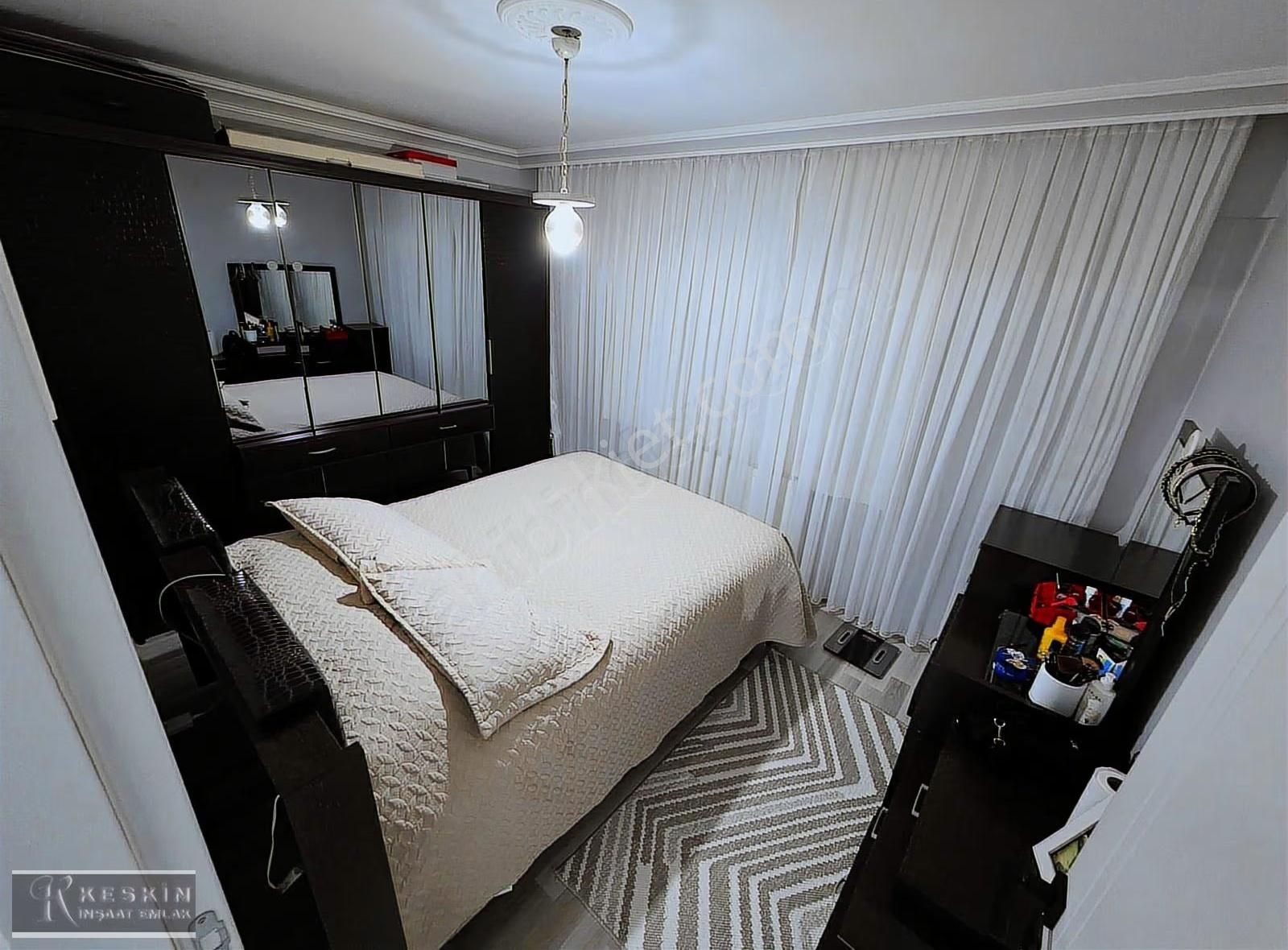 Keçiören Kanuni Mah Demirciler Sokakta 3+1 Full Yapılı Asansörlü - Görsel 16