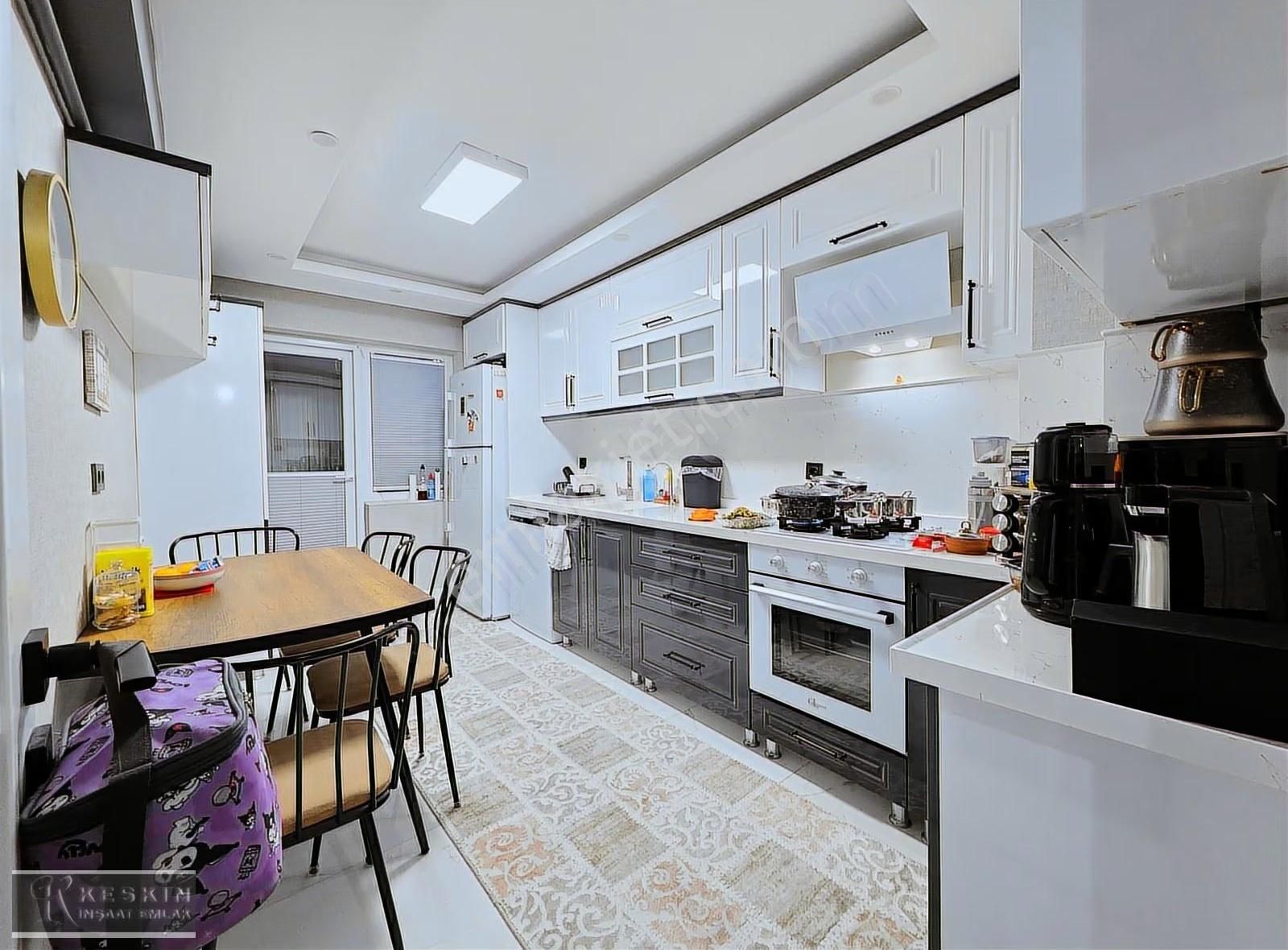 Keçiören Kanuni Mah Demirciler Sokakta 3+1 Full Yapılı Asansörlü - Görsel 14