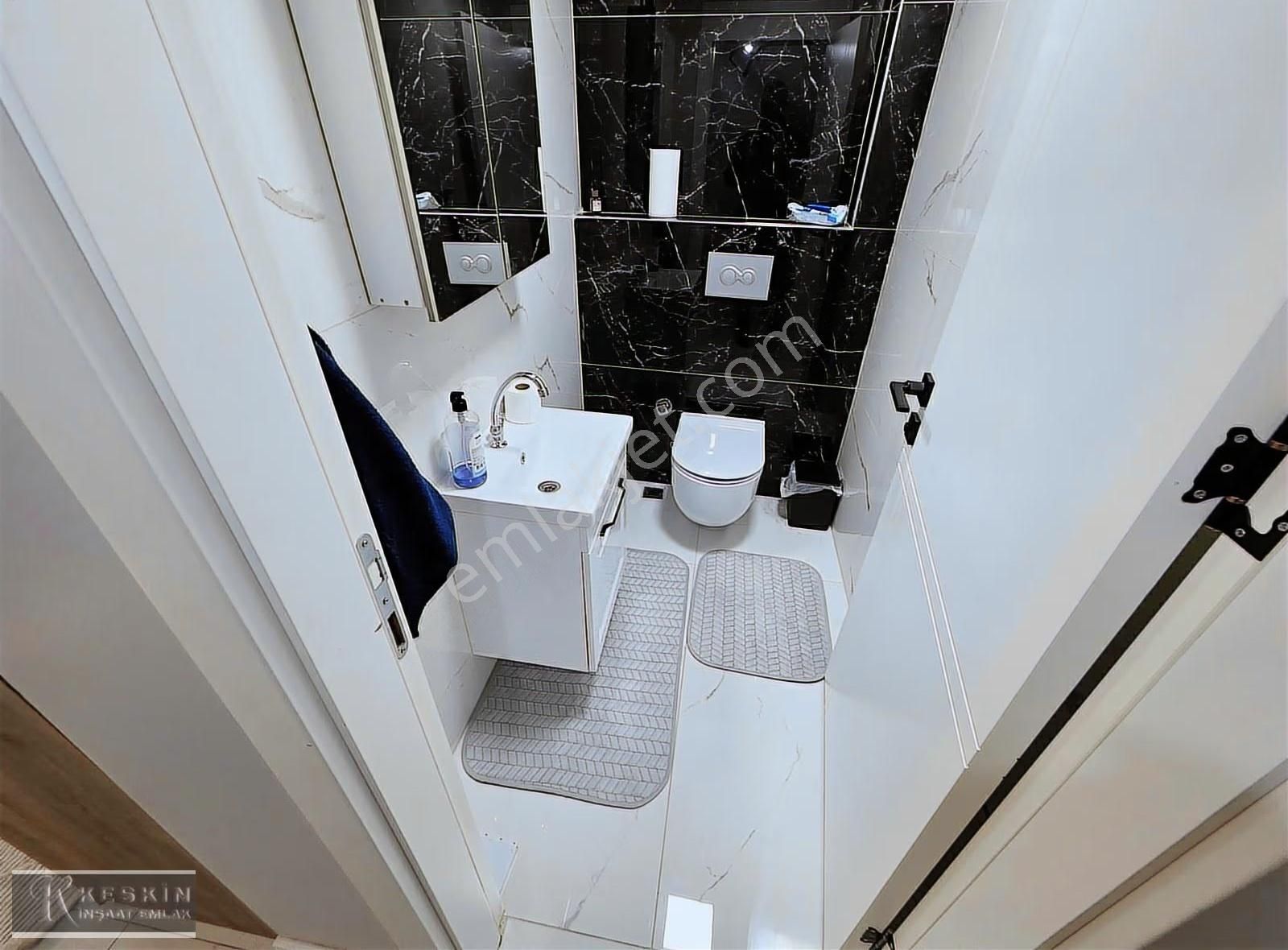 Keçiören Kanuni Mah Demirciler Sokakta 3+1 Full Yapılı Asansörlü - Görsel 11