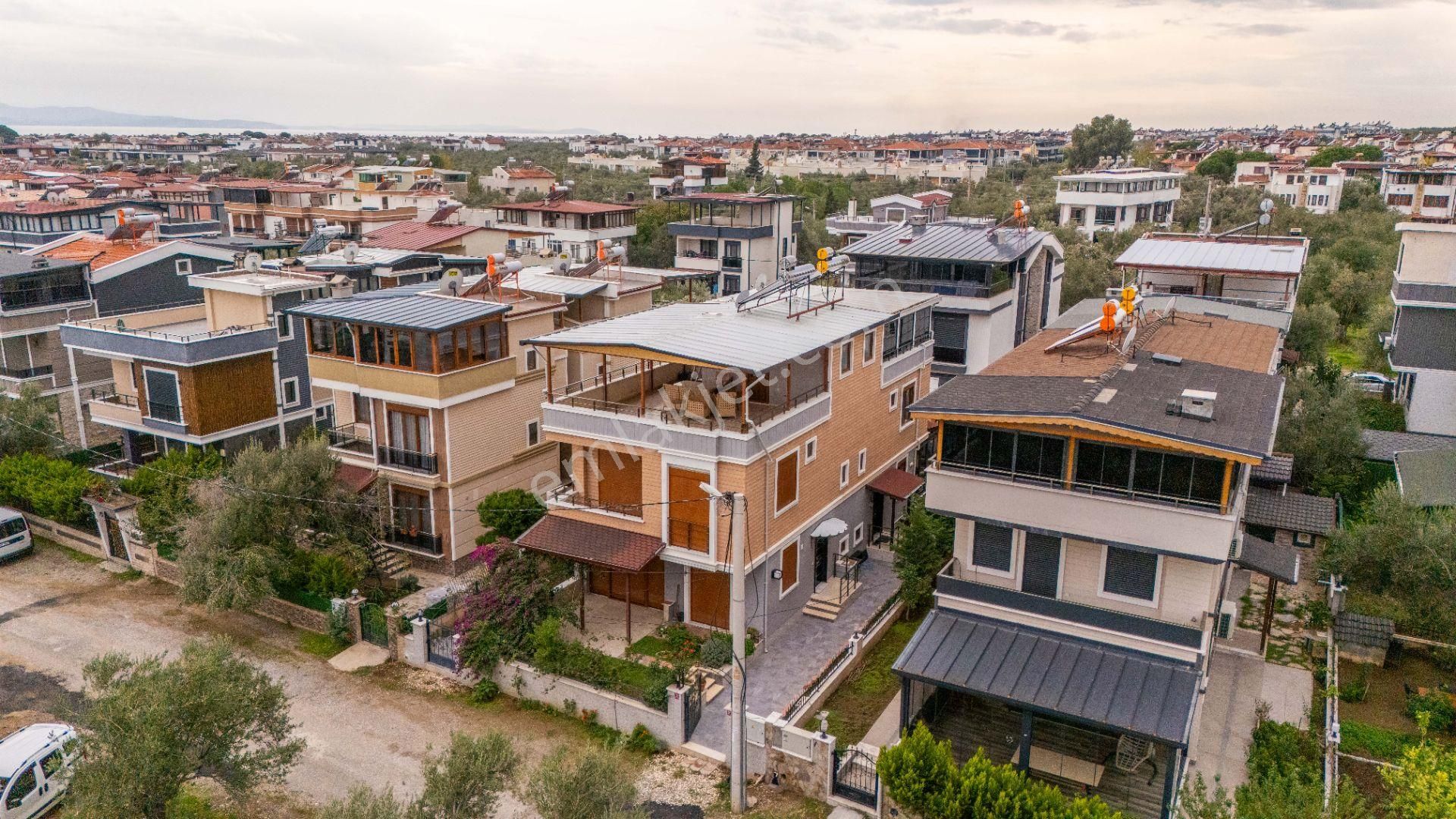 🌀yetki Gültaş Emlaktan Gürede Satılık 3+1 Denize 500m Kış Bahçeli Verandalı Villa - Görsel 6