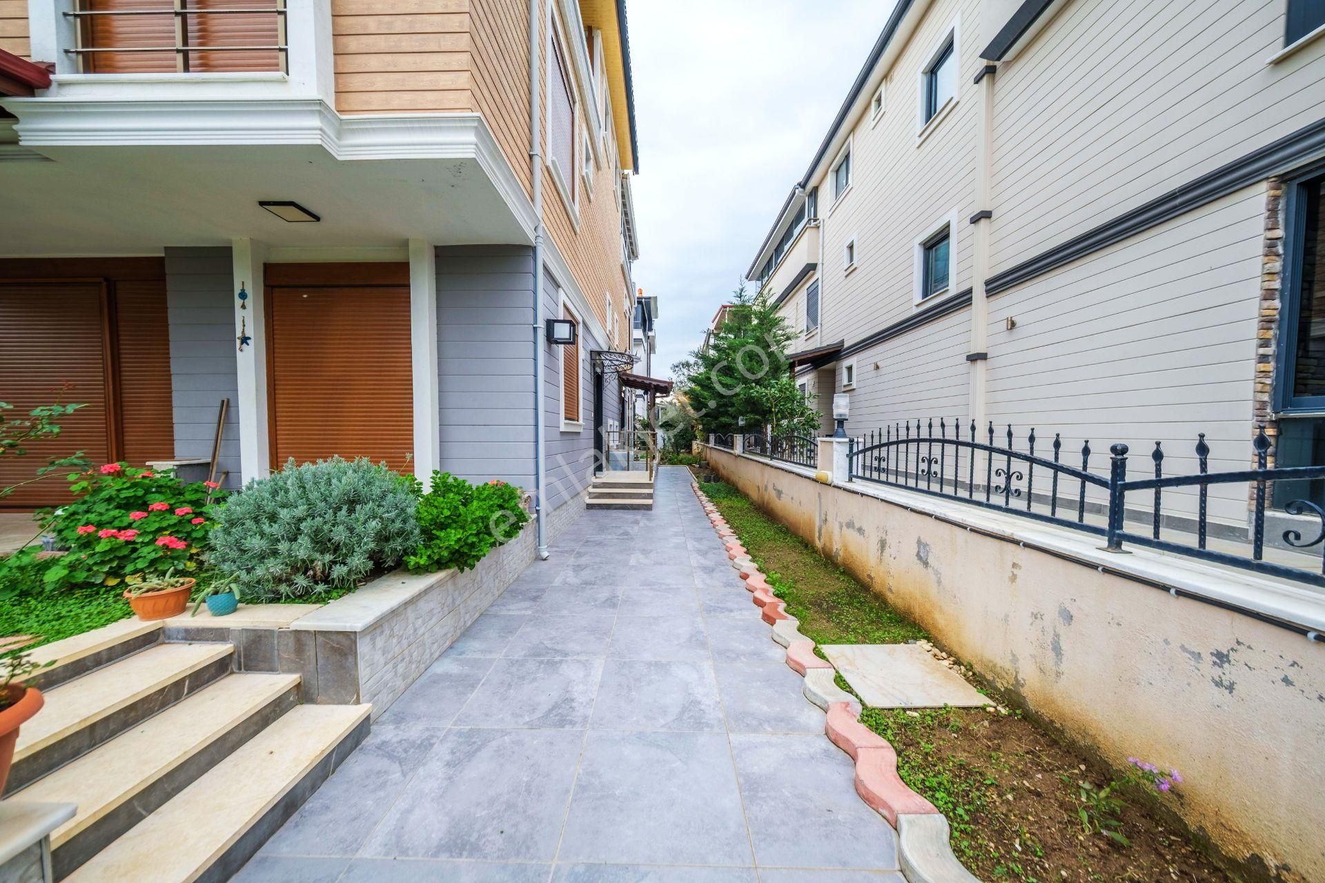 🌀yetki Gültaş Emlaktan Gürede Satılık 3+1 Denize 500m Kış Bahçeli Verandalı Villa - Görsel 35