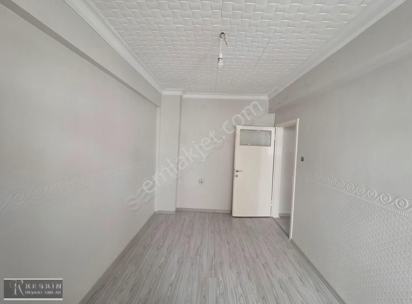 Keçiören Ufuktepe Mah Cadde Yakını Giriş Kat 3+1 Kiralık Daire - Görsel 16