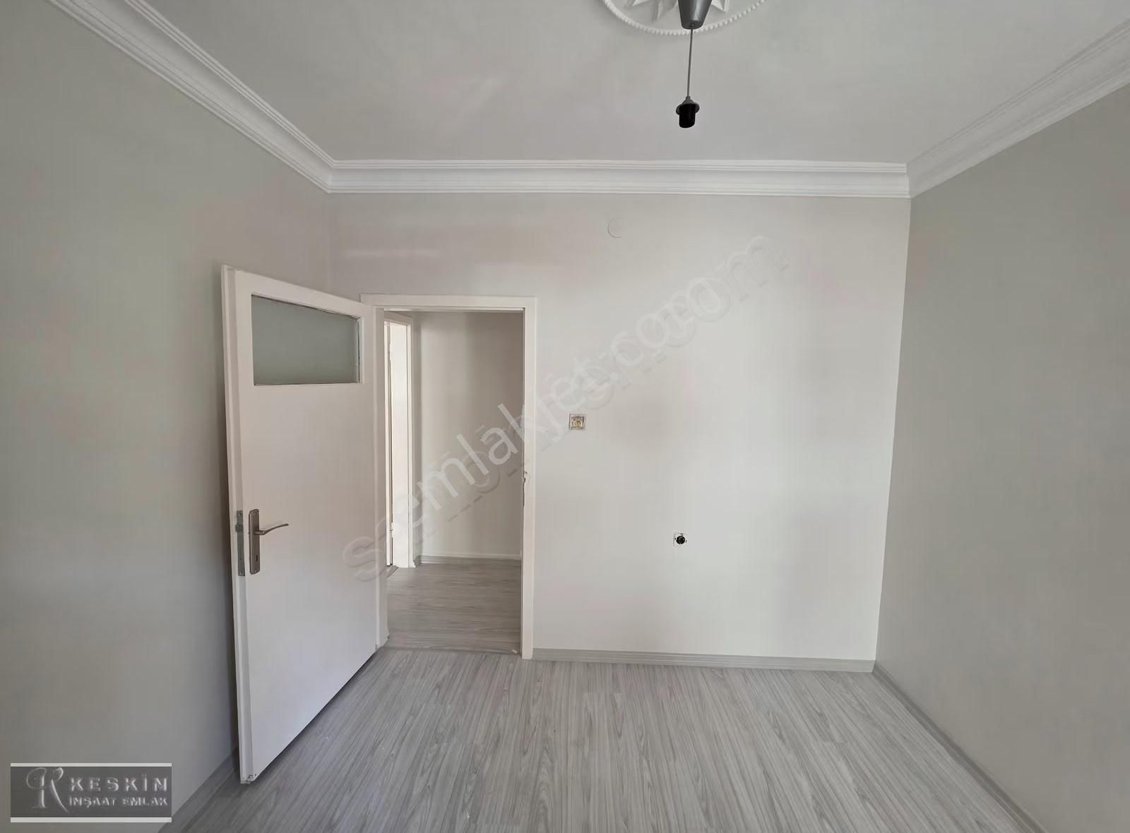 Keçiören Ufuktepe Mah Cadde Yakını Giriş Kat 3+1 Kiralık Daire - Görsel 4